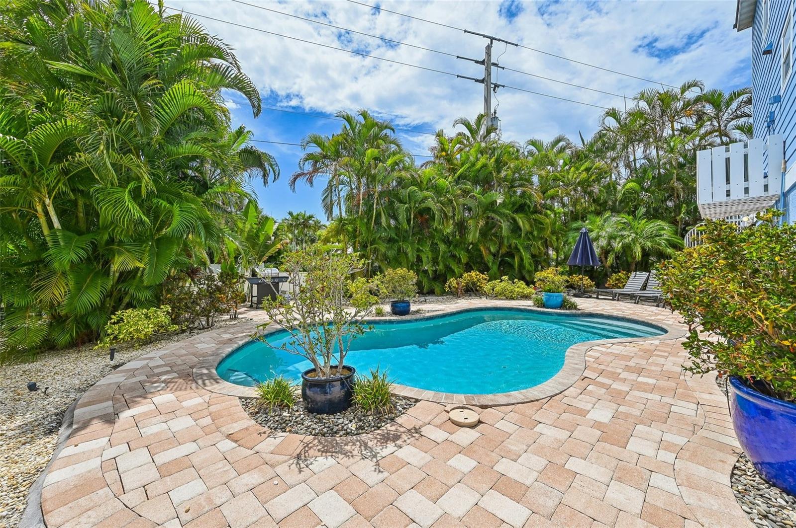 Holmes Beach, Florida, 34217, United States, 4 Bedrooms Bedrooms, ,3 BathroomsBathrooms,Residential,Active,1876877