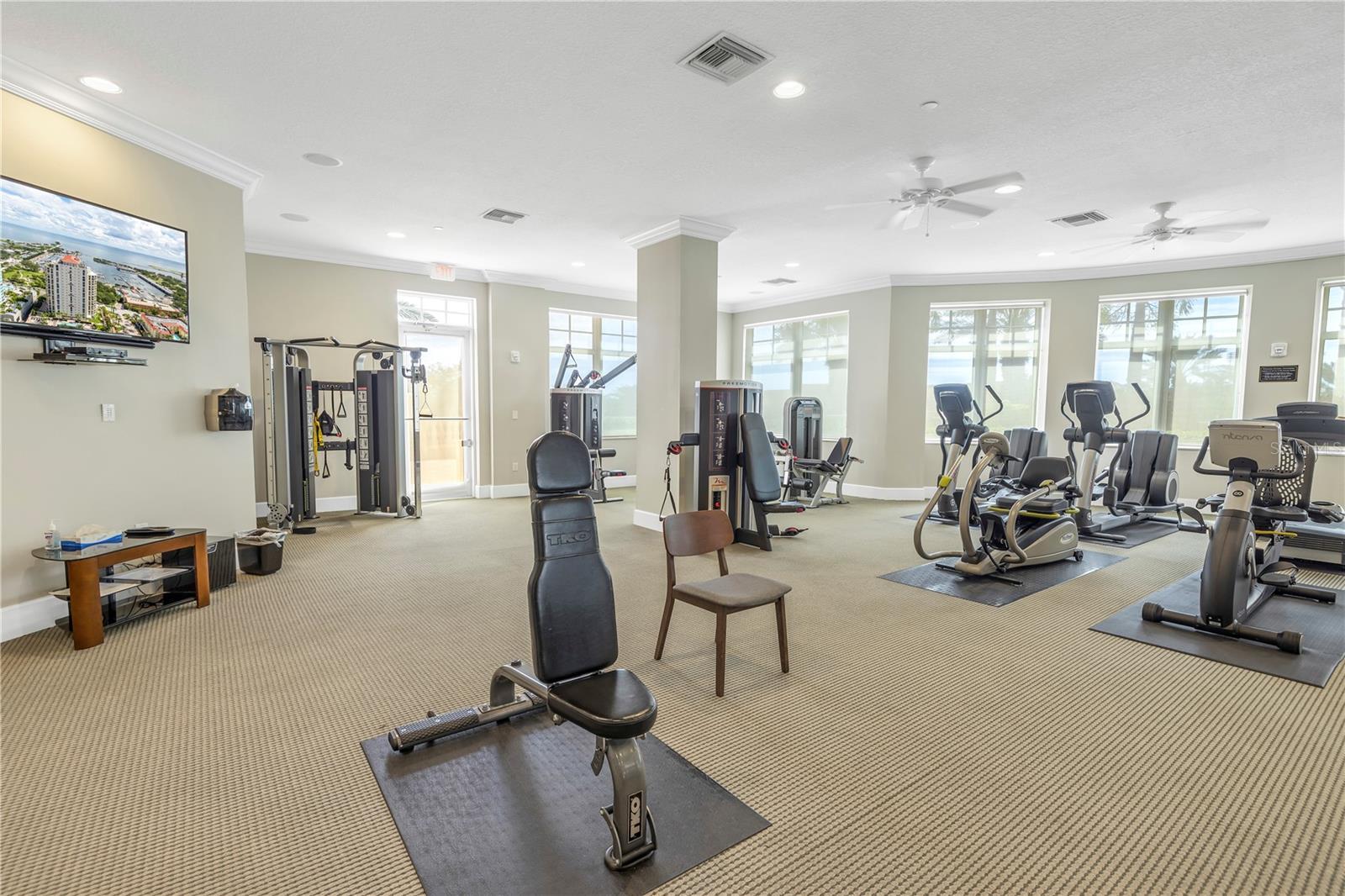 St Petersburg, Florida, 33701, United States, 3 Bedrooms Bedrooms, ,3 BathroomsBathrooms,Residential,Active,2045043