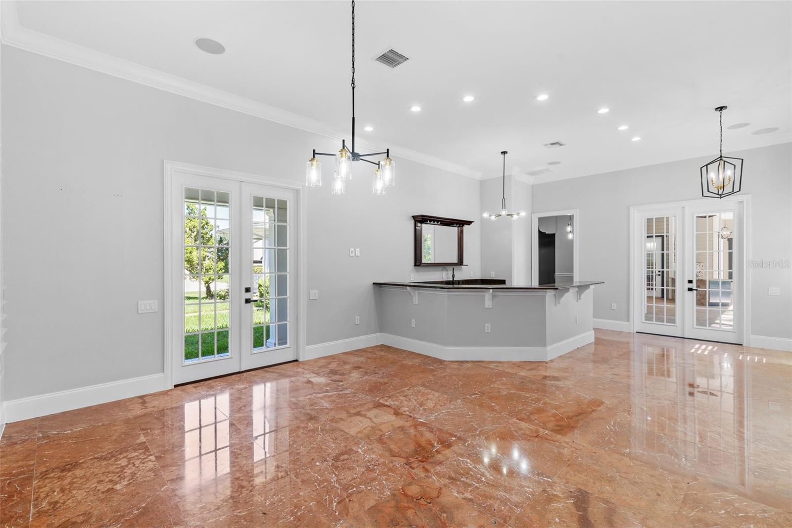 Brandon, Florida, 33510, United States, 6 Bedrooms Bedrooms, ,7 BathroomsBathrooms,Residential,Active,1905348