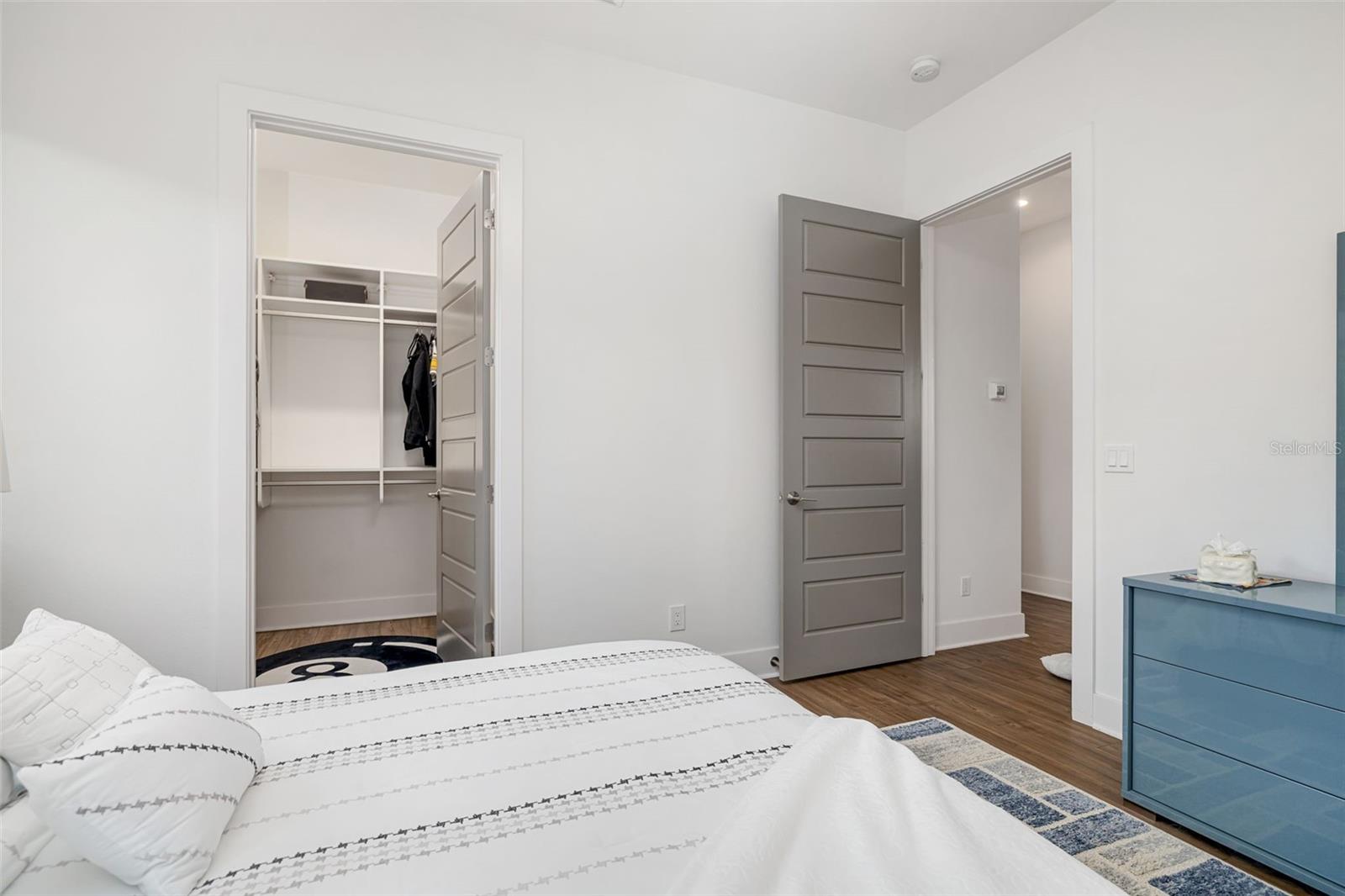 Sarasota, Florida, 34231, United States, 4 Bedrooms Bedrooms, ,3 BathroomsBathrooms,Residential,Active,1922484