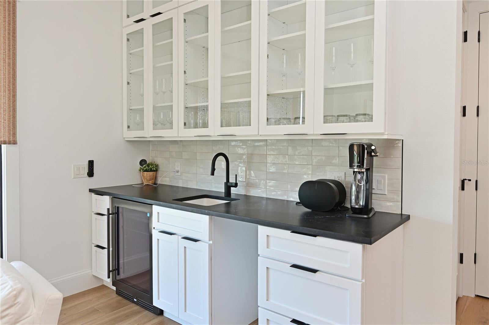 Holmes Beach, Florida, 34217, United States, 4 Bedrooms Bedrooms, ,4 BathroomsBathrooms,Residential,Active,1995267