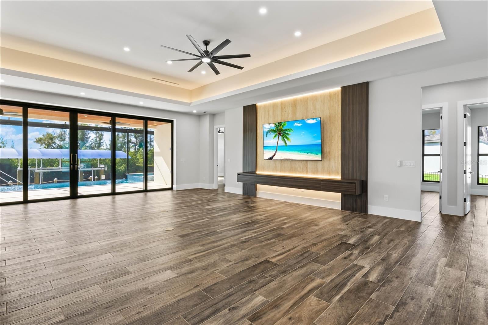 Cape Coral, Florida, 33991, United States, 4 Bedrooms Bedrooms, ,4 BathroomsBathrooms,Residential,Active,2008337