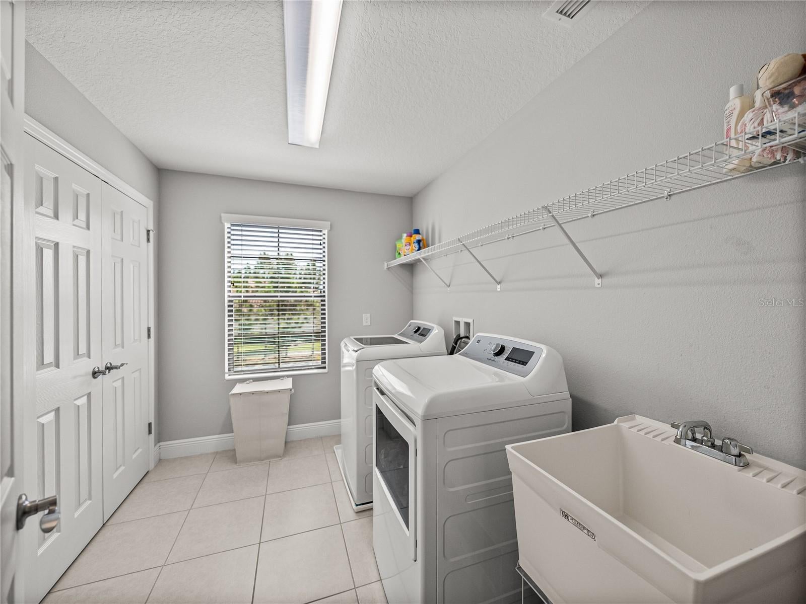 Odessa, Florida, 33556, United States, 5 Bedrooms Bedrooms, ,5 BathroomsBathrooms,Residential,Active,1909867