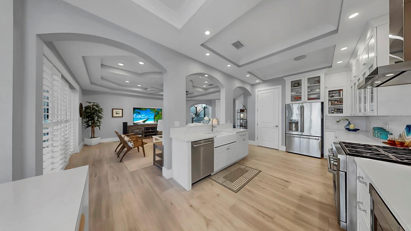 Apollo Beach, Florida, 33572, United States, 3 Bedrooms Bedrooms, ,4 BathroomsBathrooms,Residential,Active,1972155