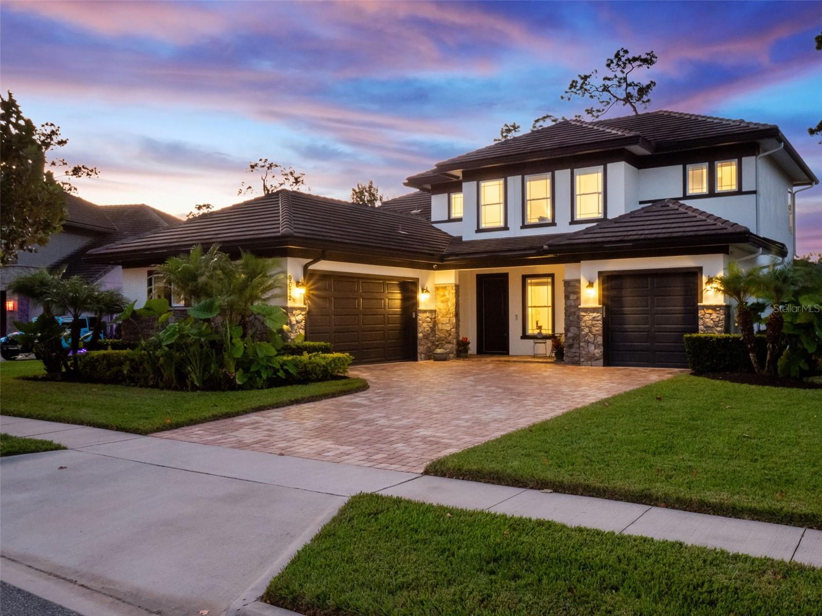 Winter Garden, Florida, 34787, United States, 5 Bedrooms Bedrooms, ,5 BathroomsBathrooms,Residential,Active,1969652