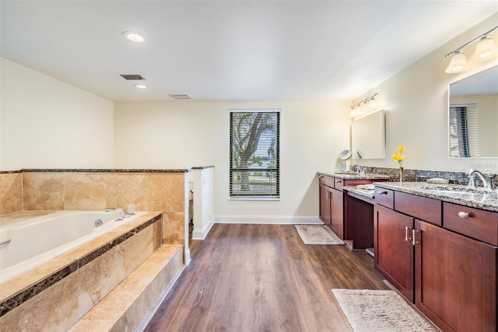 Palm Harbor, Florida, 34684, United States, 4 Bedrooms Bedrooms, ,4 BathroomsBathrooms,Residential,Active,1936412