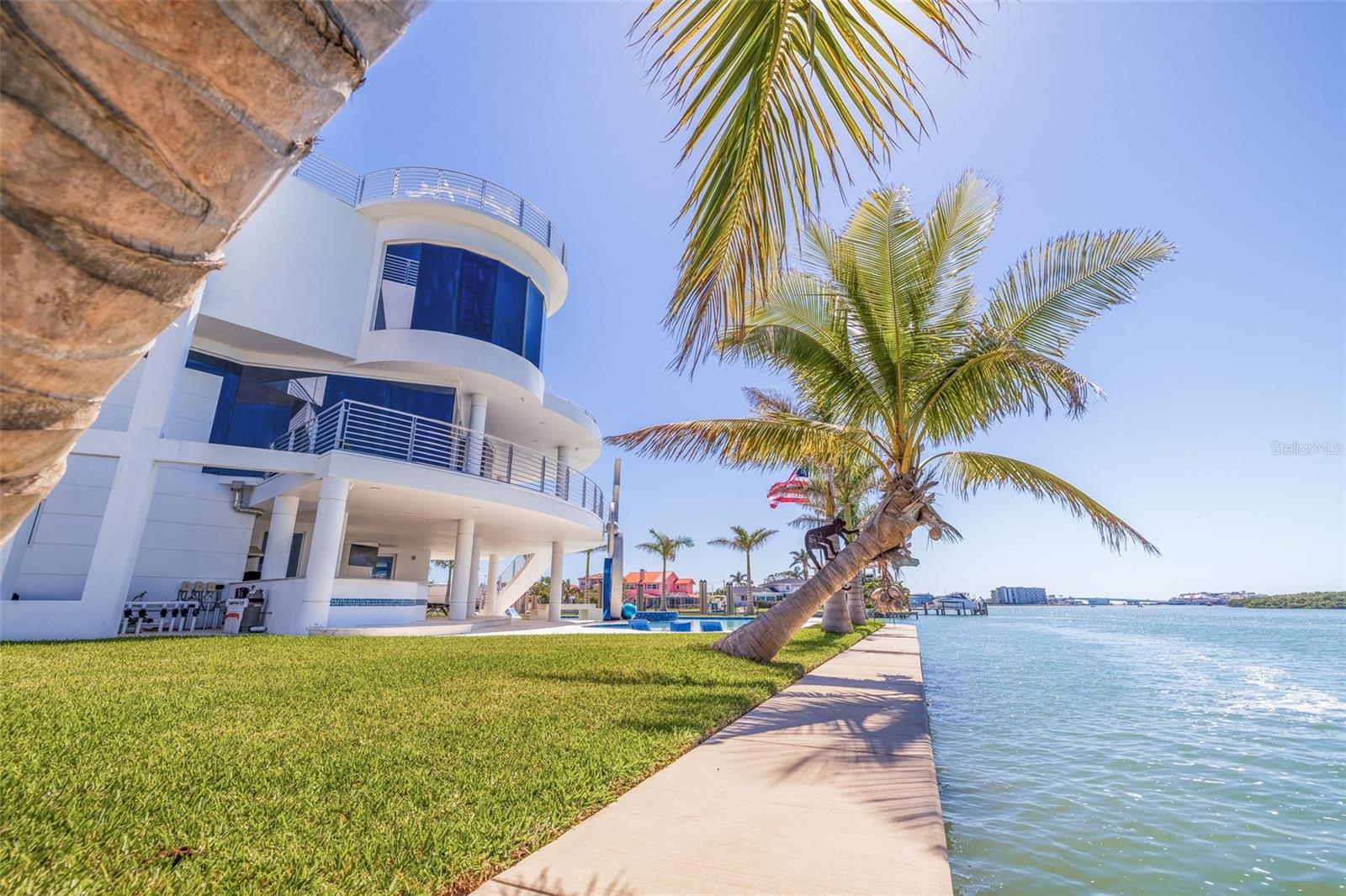 Treasure Island, Florida, 33706, United States, ,7 BathroomsBathrooms,Residential,Active,1772746