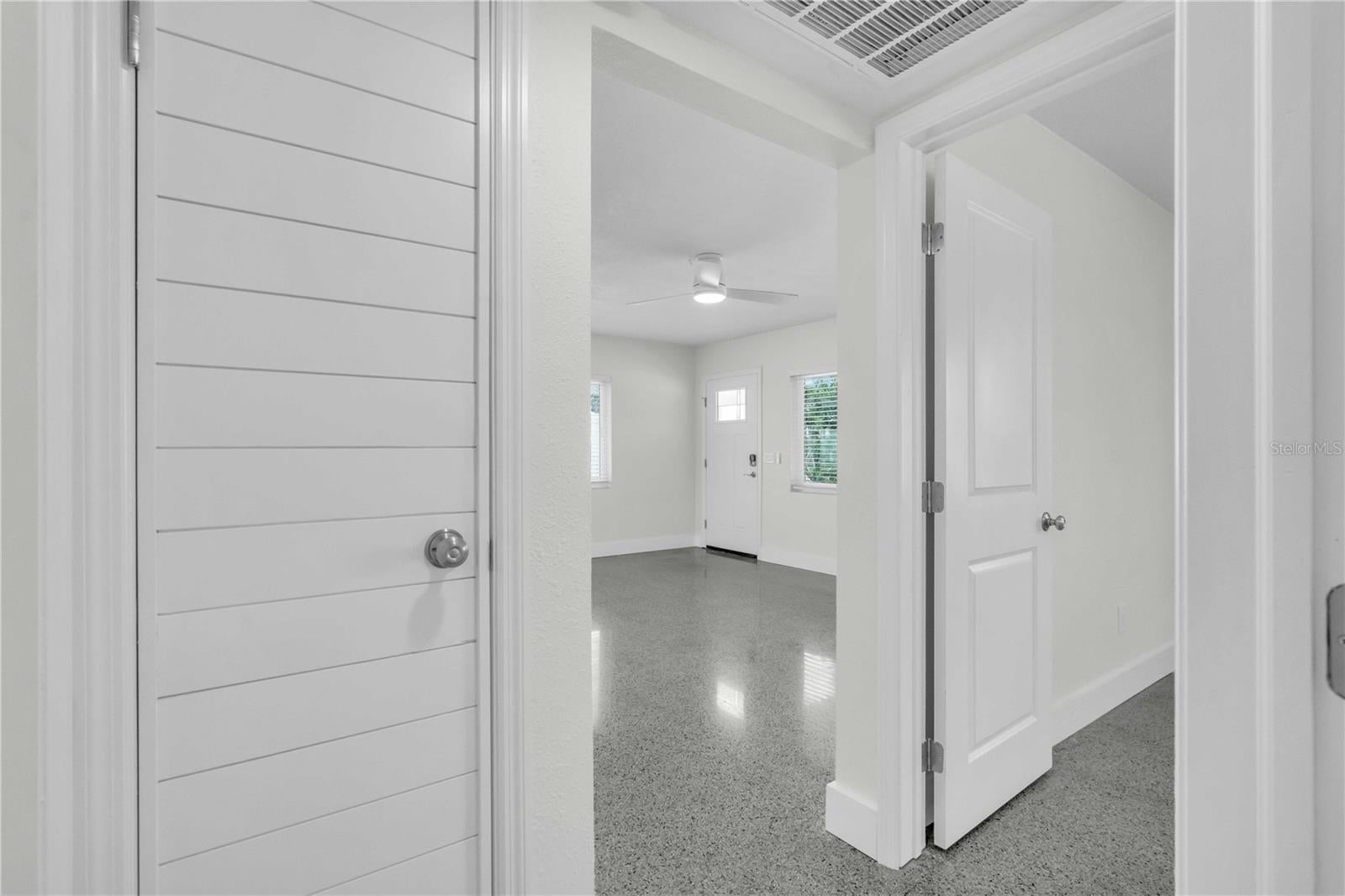 Indian Rocks Beach, Florida, 33785, United States, 3 Bedrooms Bedrooms, ,3 BathroomsBathrooms,Residential,Active,1945092