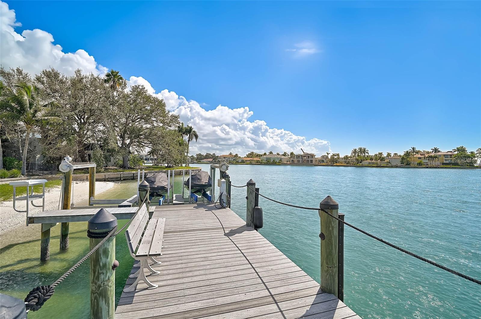 Sarasota, Florida, 34236, United States, 5 Bedrooms Bedrooms, ,6 BathroomsBathrooms,Residential,Active,1972132