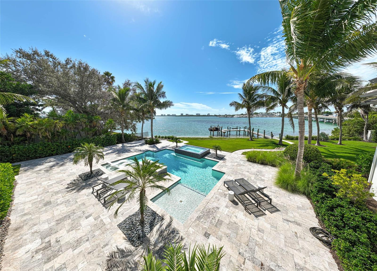 Sarasota, Florida, 34236, United States, 5 Bedrooms Bedrooms, ,6 BathroomsBathrooms,Residential,Active,1972132