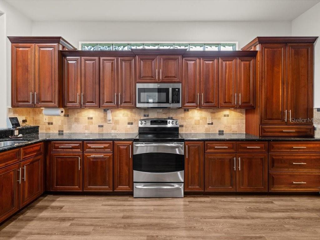 Sarasota, Florida, 34240, United States, 3 Bedrooms Bedrooms, ,3 BathroomsBathrooms,Residential,Active,1871617