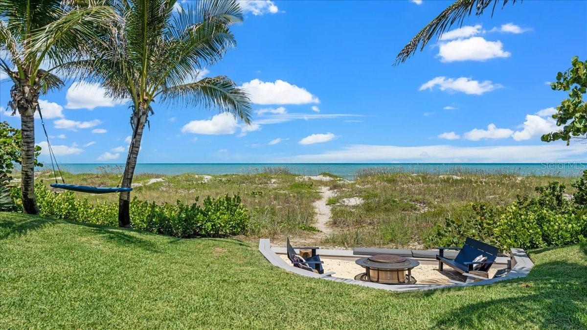 Cocoa Beach, Florida, 32931, United States, 5 Bedrooms Bedrooms, ,4 BathroomsBathrooms,Residential,Active,1880011