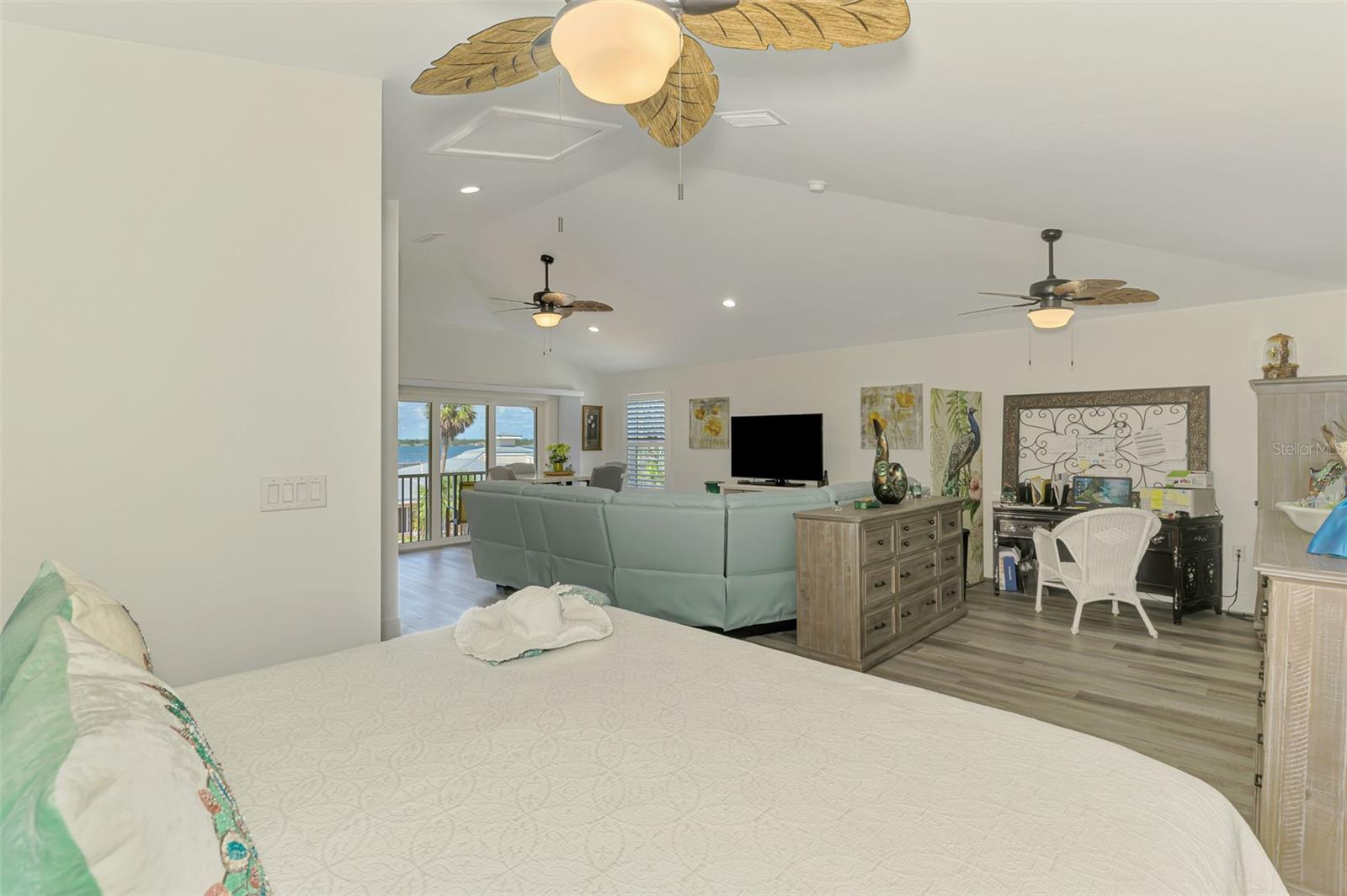 Englewood, Florida, 34223, United States, ,3 BathroomsBathrooms,Residential,Active,1773501