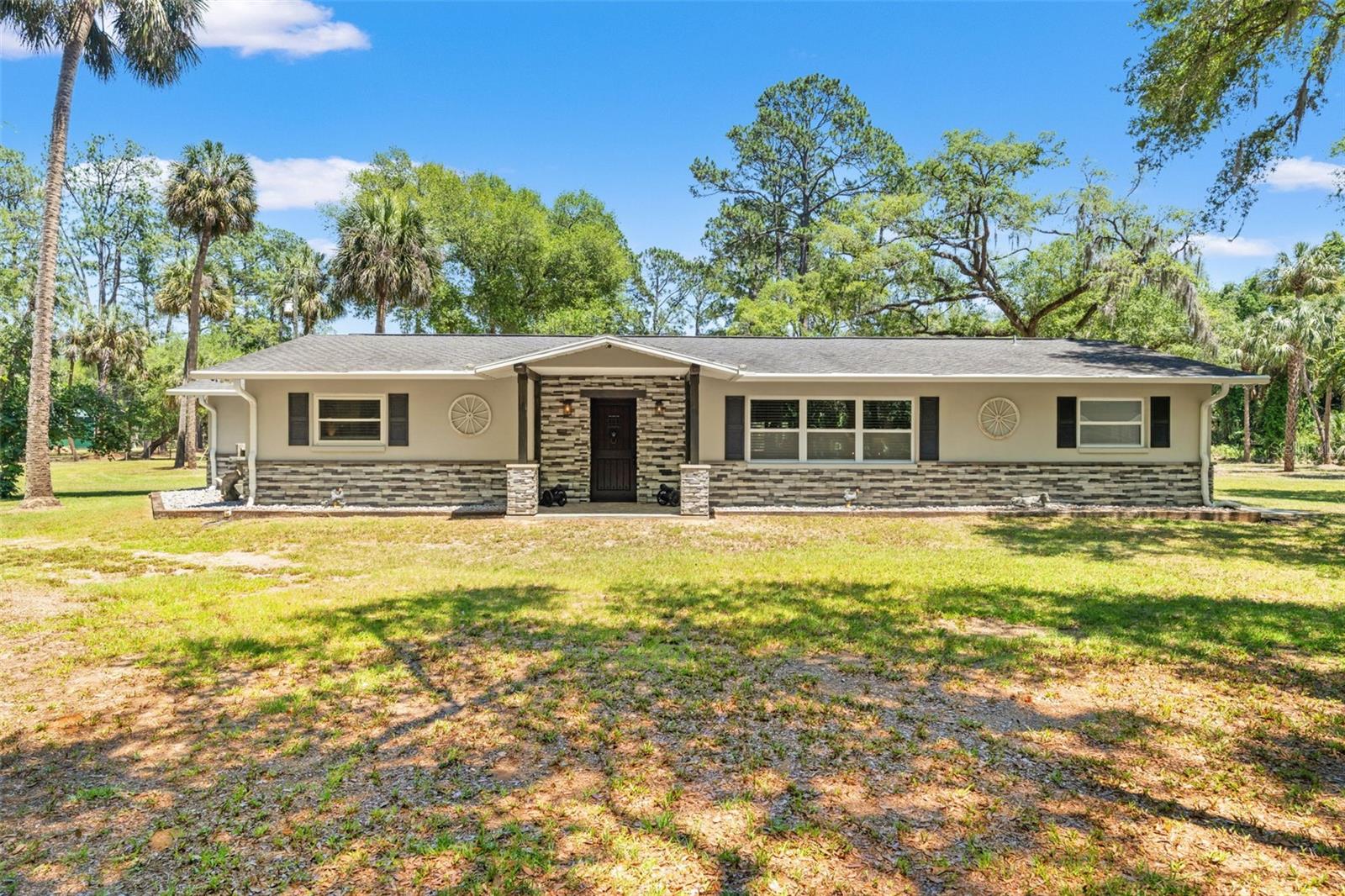 Crystal River, Florida, 34428, United States, 3 Bedrooms Bedrooms, ,3 BathroomsBathrooms,Residential,Active,2045556
