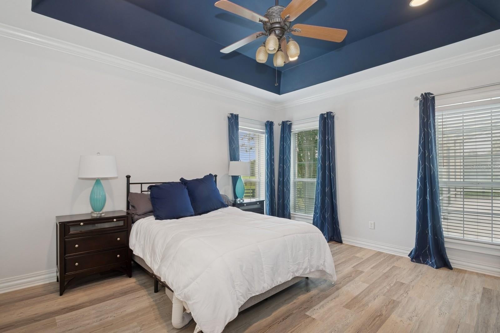 Fruitland Park, Florida, 34731, United States, 7 Bedrooms Bedrooms, ,6 BathroomsBathrooms,Residential,Active,1894791