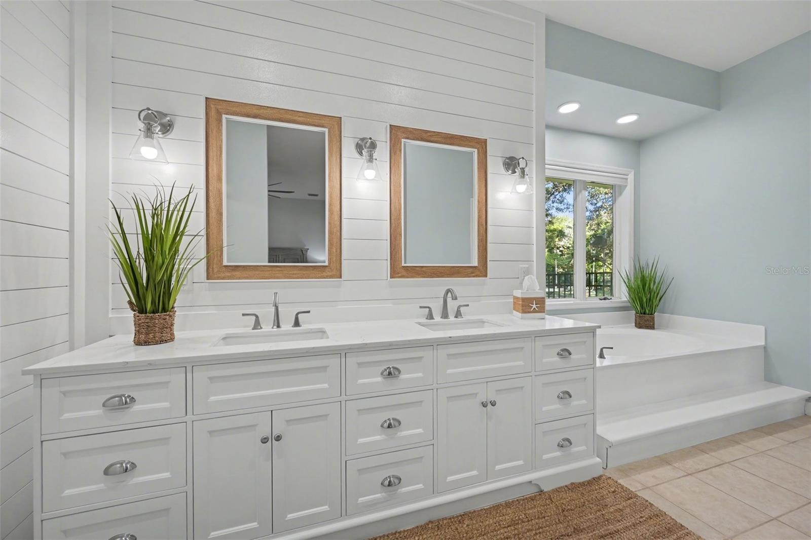 Merritt Island, Florida, 32952, United States, 4 Bedrooms Bedrooms, ,4 BathroomsBathrooms,Residential,Active,2006766