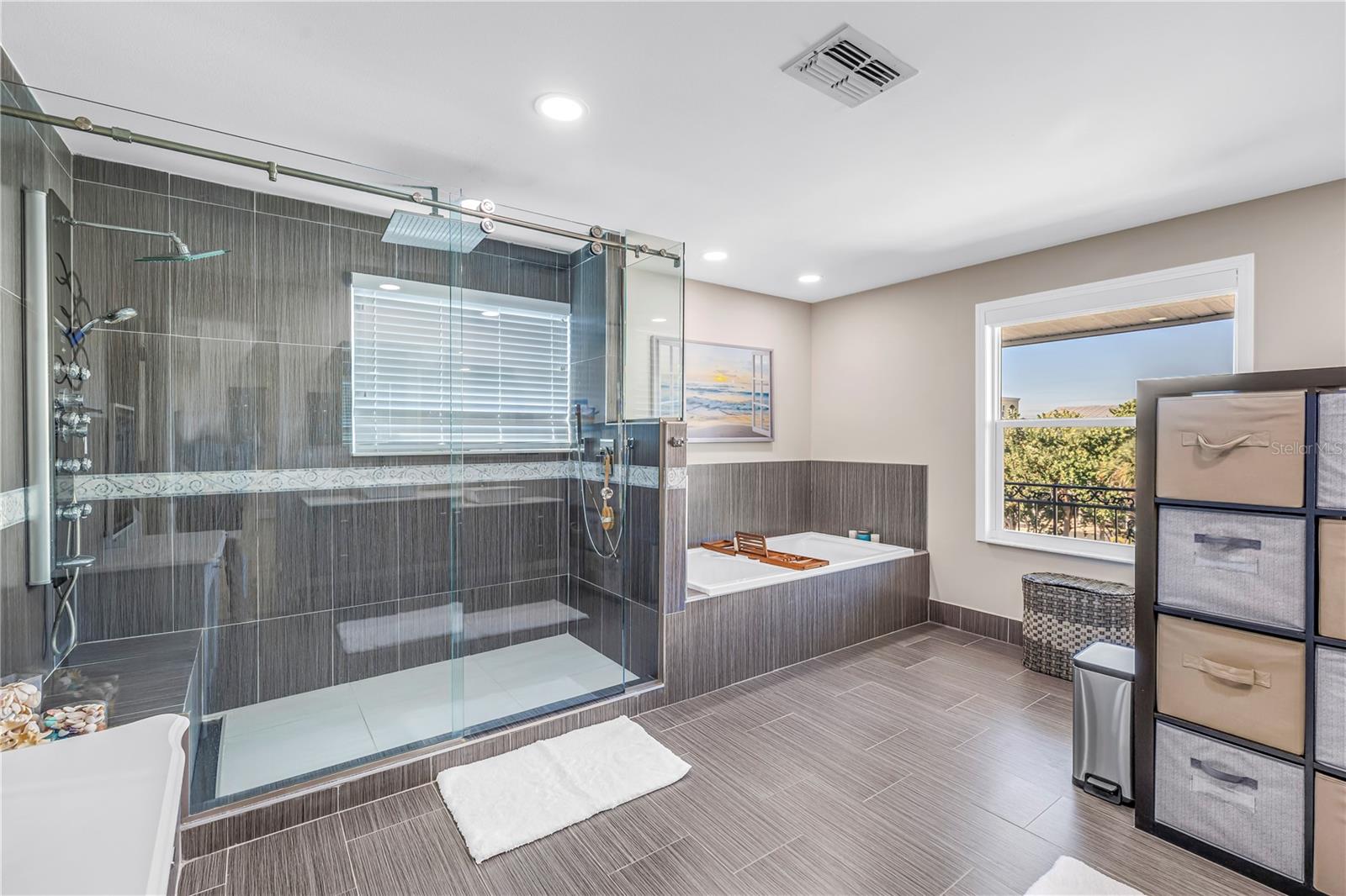 Tierra Verde, Florida, 33715, United States, 4 Bedrooms Bedrooms, ,4 BathroomsBathrooms,Residential,Active,2015435