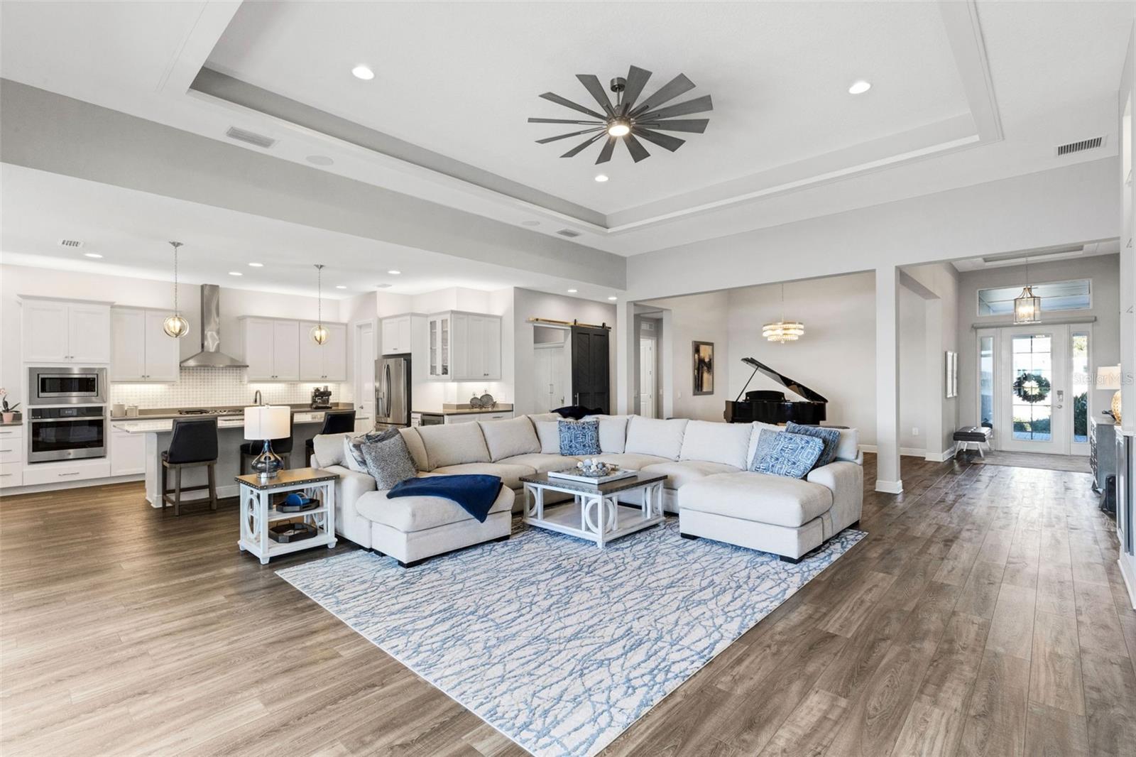 Sarasota, Florida, 34240, United States, 3 Bedrooms Bedrooms, ,3 BathroomsBathrooms,Residential,Active,2015455