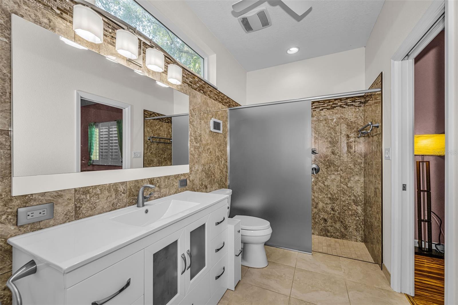 Dunedin, Florida, 34698, United States, 4 Bedrooms Bedrooms, ,3 BathroomsBathrooms,Residential,Active,2045023
