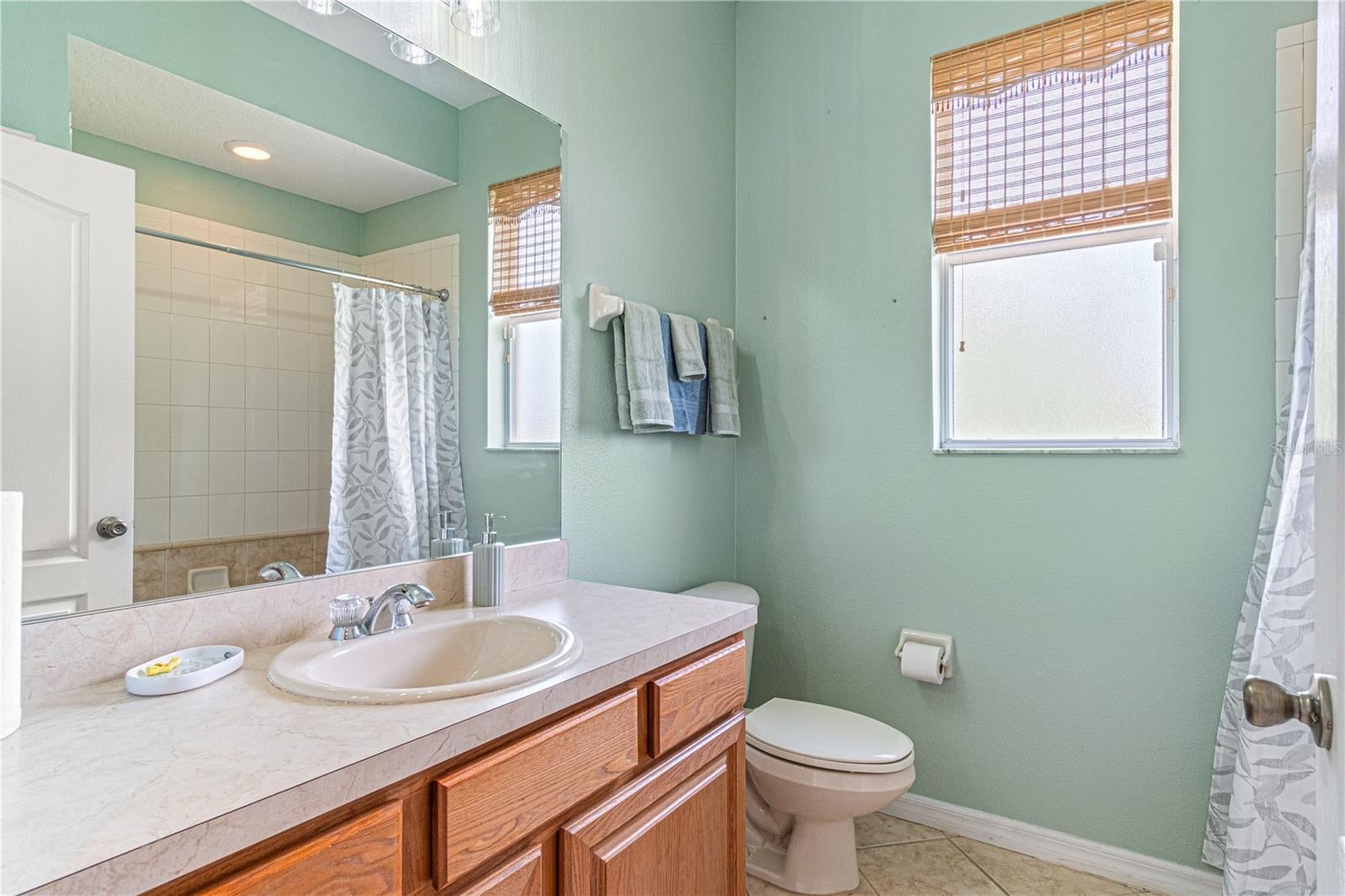 New Smyrna Beach, Florida, 32168, United States, 4 Bedrooms Bedrooms, ,4 BathroomsBathrooms,Residential,Active,2052065