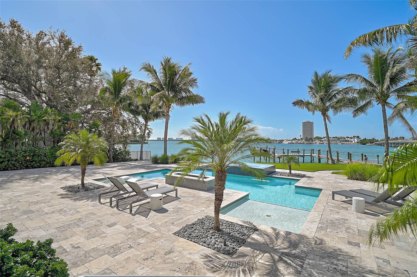 Sarasota, Florida, 34236, United States, 5 Bedrooms Bedrooms, ,6 BathroomsBathrooms,Residential,Active,1972132