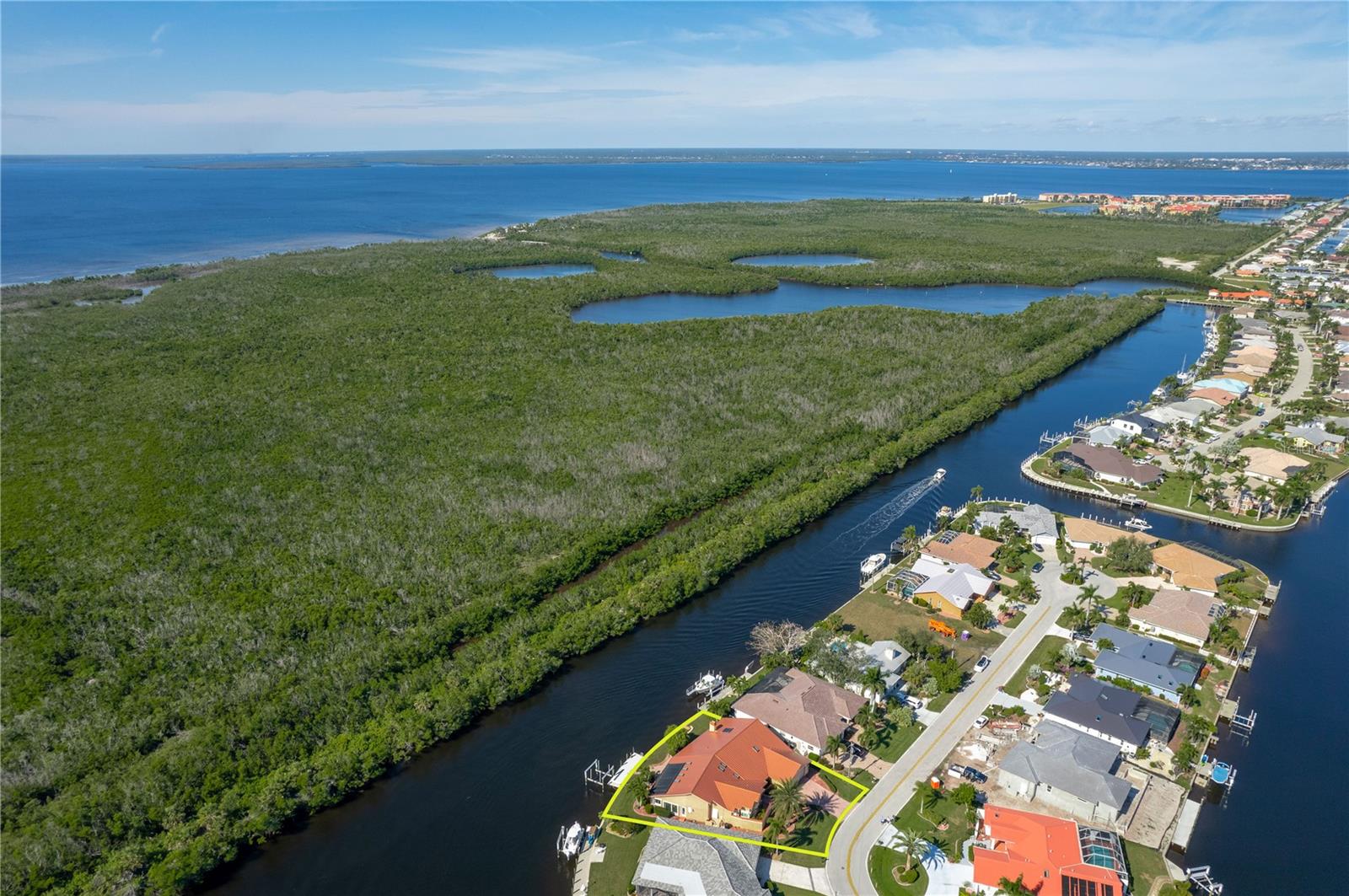 Punta Gorda, Florida, 33950, United States, 3 Bedrooms Bedrooms, ,3 BathroomsBathrooms,Residential,Active,1964275