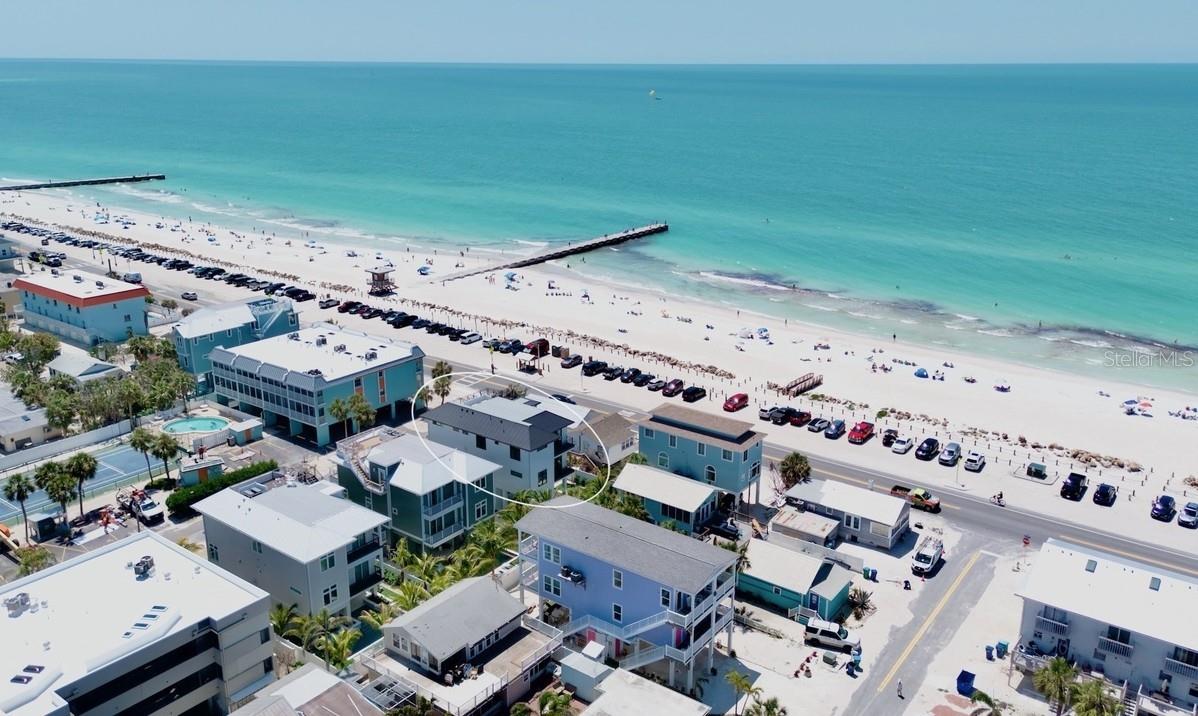 Bradenton Beach, Florida, 34217, United States, 7 Bedrooms Bedrooms, ,8 BathroomsBathrooms,Residential,Active,1929473