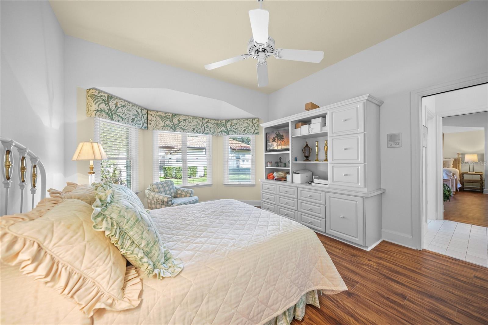 Sarasota, Florida, 34240, United States, 3 Bedrooms Bedrooms, ,3 BathroomsBathrooms,Residential,Active,2007154