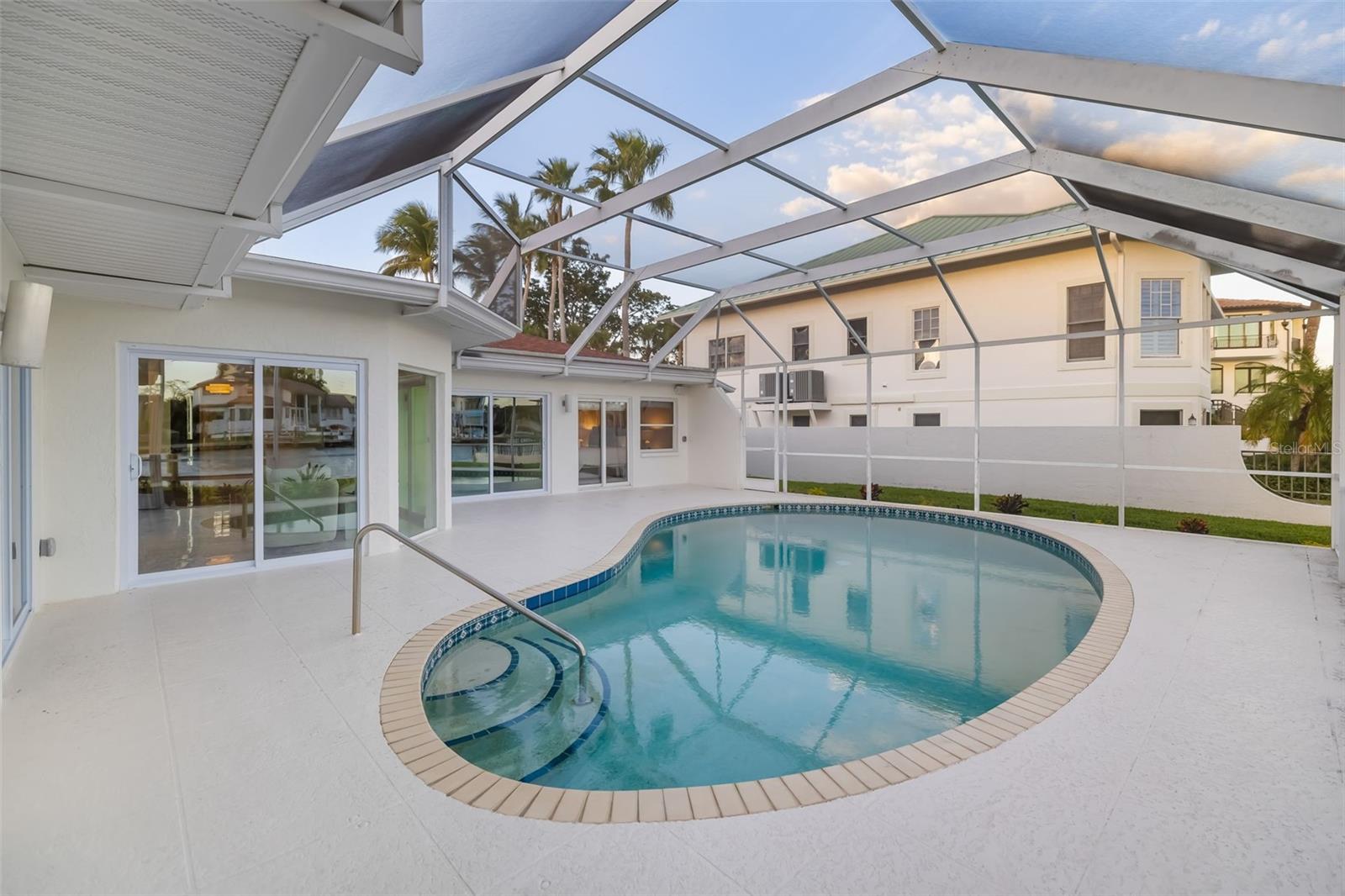 Sarasota, Florida, 34236, United States, 3 Bedrooms Bedrooms, ,4 BathroomsBathrooms,Residential,Active,2007150