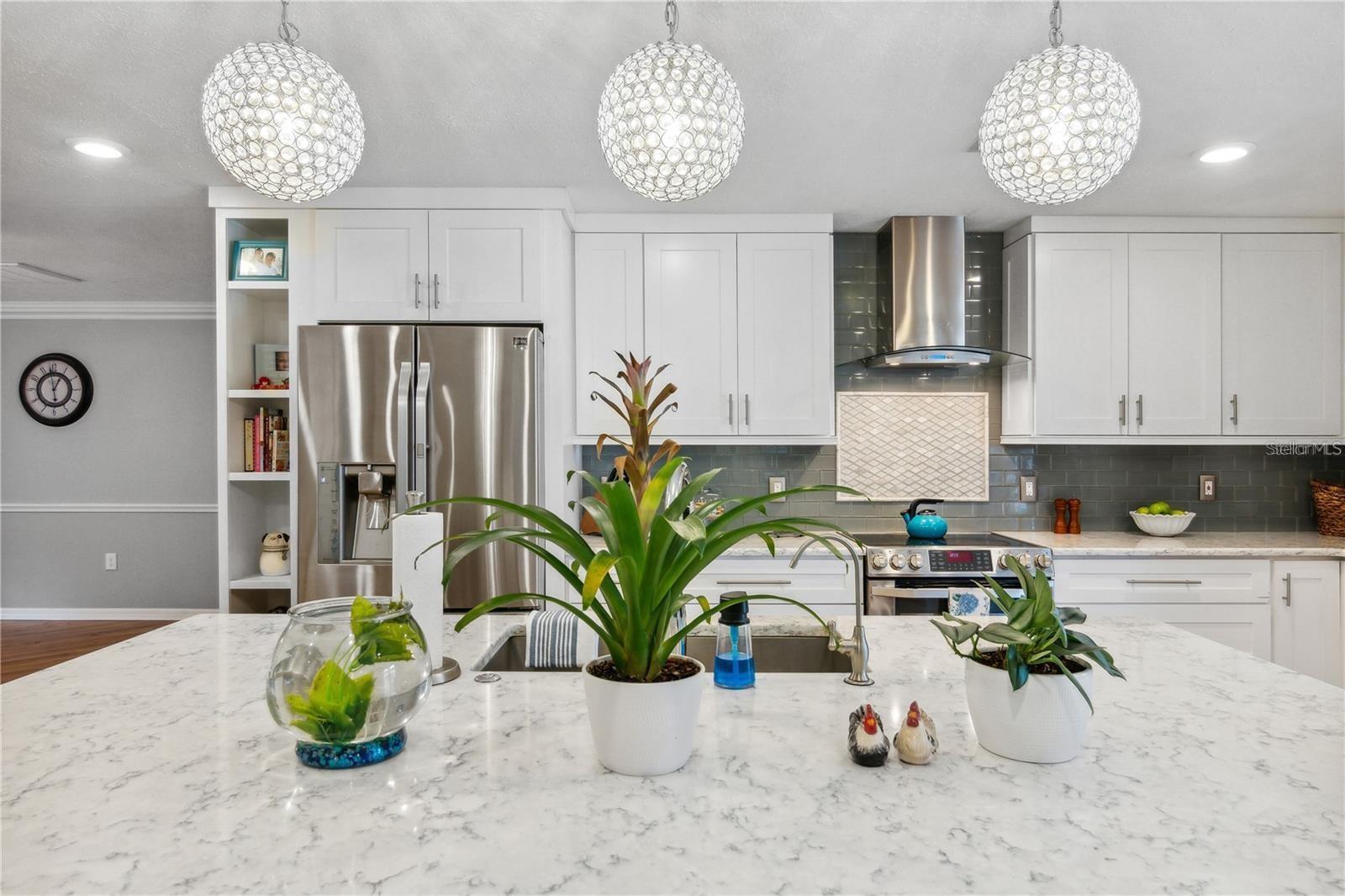 Sarasota, Florida, 34241, United States, 5 Bedrooms Bedrooms, ,3 BathroomsBathrooms,Residential,Active,1972185