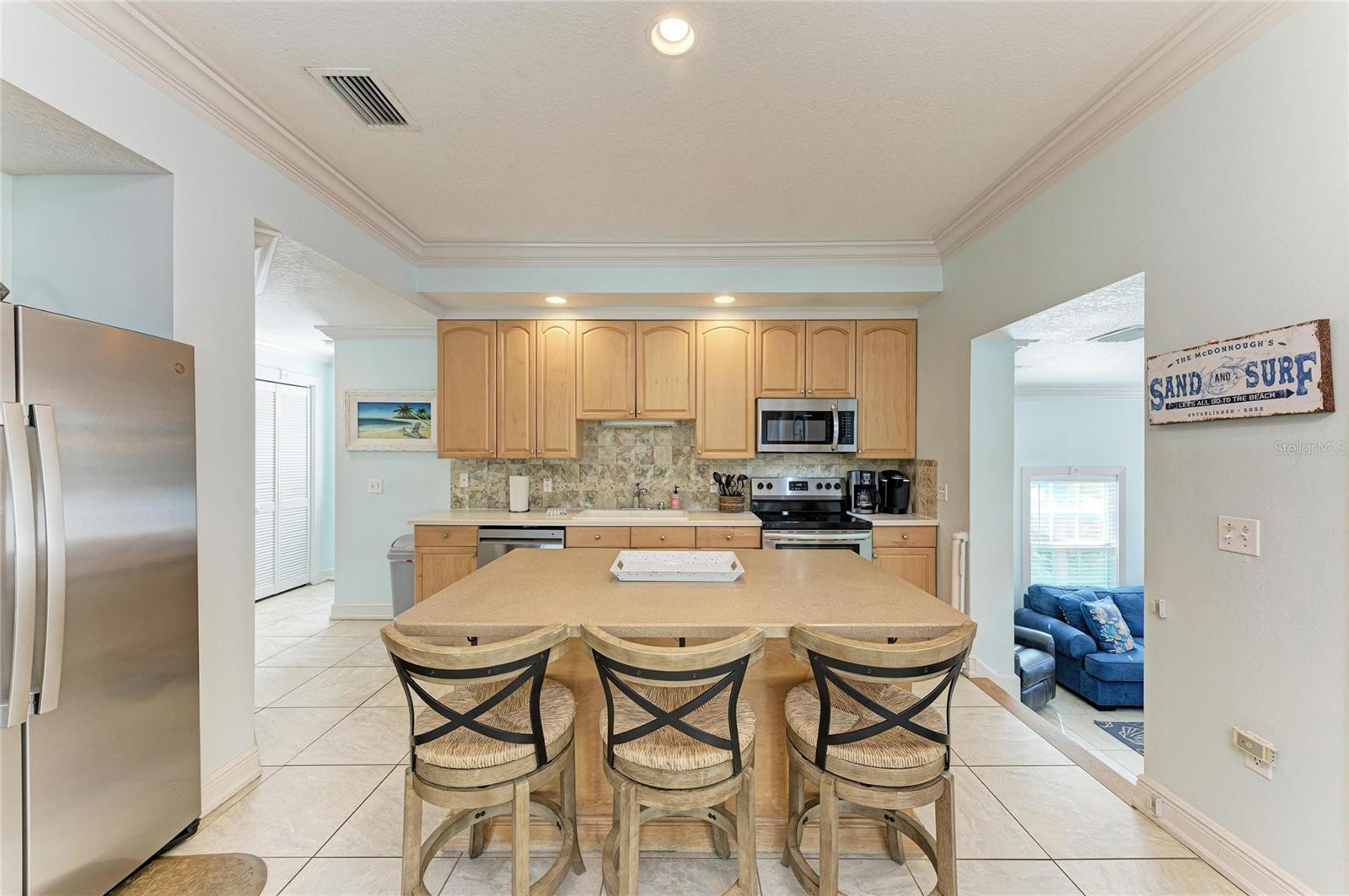 Holmes Beach, Florida, 34217, United States, 3 Bedrooms Bedrooms, ,3 BathroomsBathrooms,Residential,Active,1973325