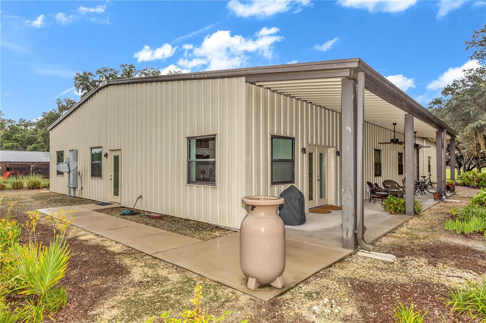 Crystal River, Florida, 34428, United States, 6 Bedrooms Bedrooms, ,5 BathroomsBathrooms,Residential,Active,1945058