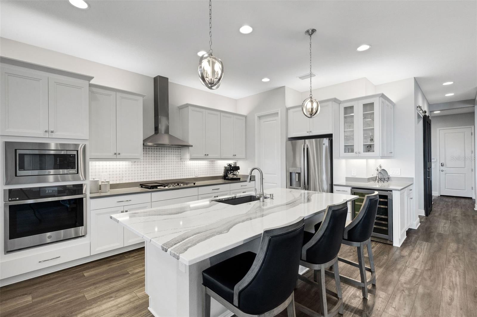 Sarasota, Florida, 34240, United States, 3 Bedrooms Bedrooms, ,3 BathroomsBathrooms,Residential,Active,2015455