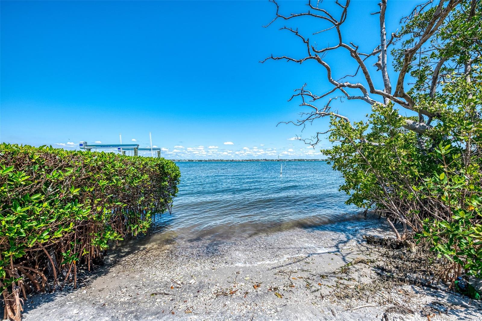 Englewood, Florida, 34223, United States, ,3 BathroomsBathrooms,Residential,Active,1773501