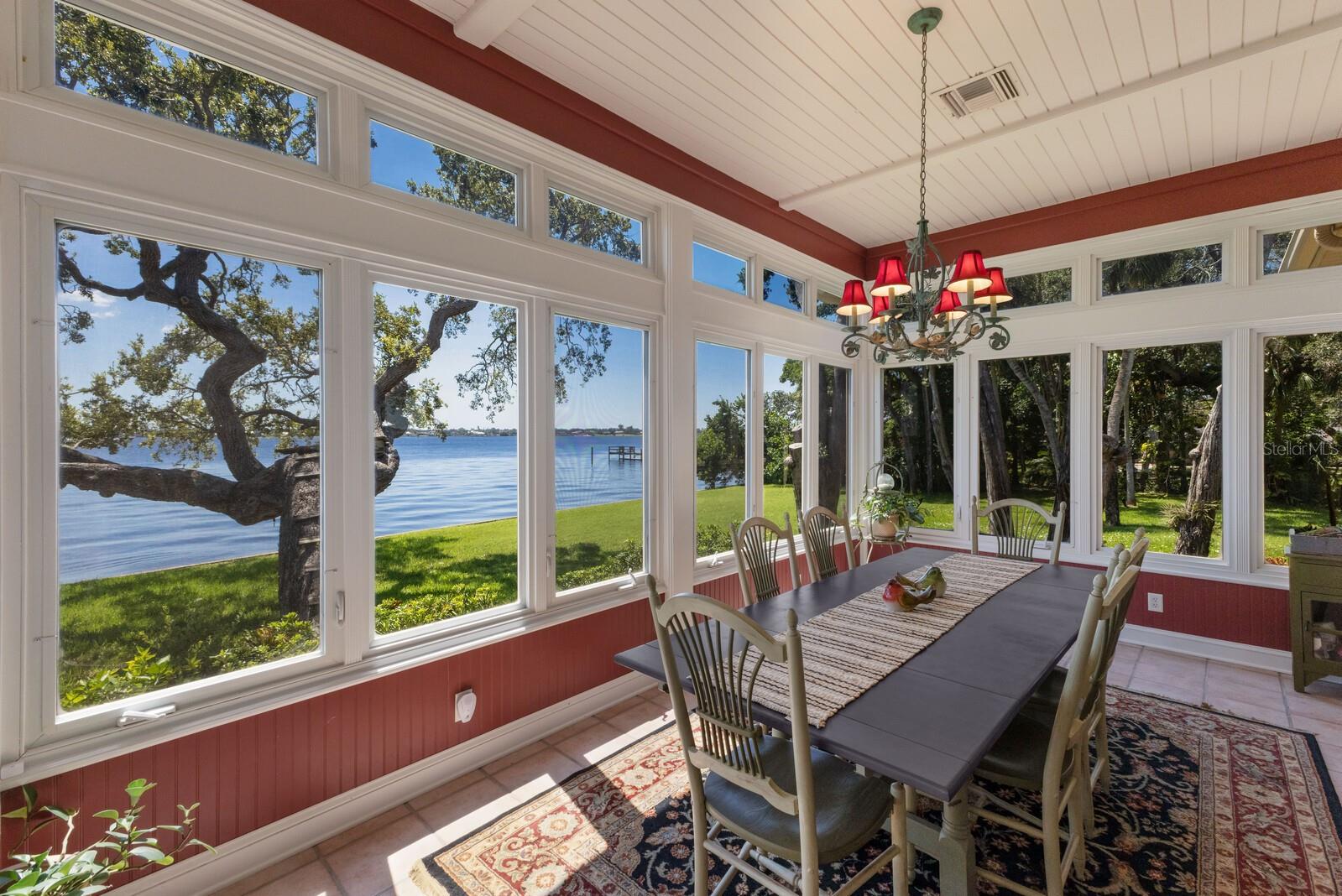 Palmetto, Florida, 34221, United States, 3 Bedrooms Bedrooms, ,4 BathroomsBathrooms,Residential,Active,1952285