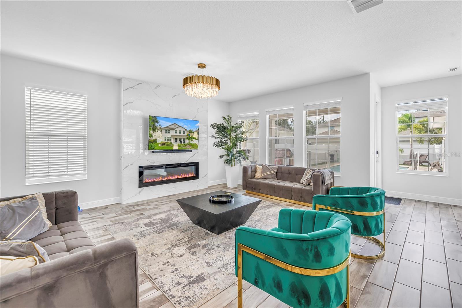 St Petersburg, Florida, 33710, United States, 4 Bedrooms Bedrooms, ,3 BathroomsBathrooms,Residential,Active,1936373