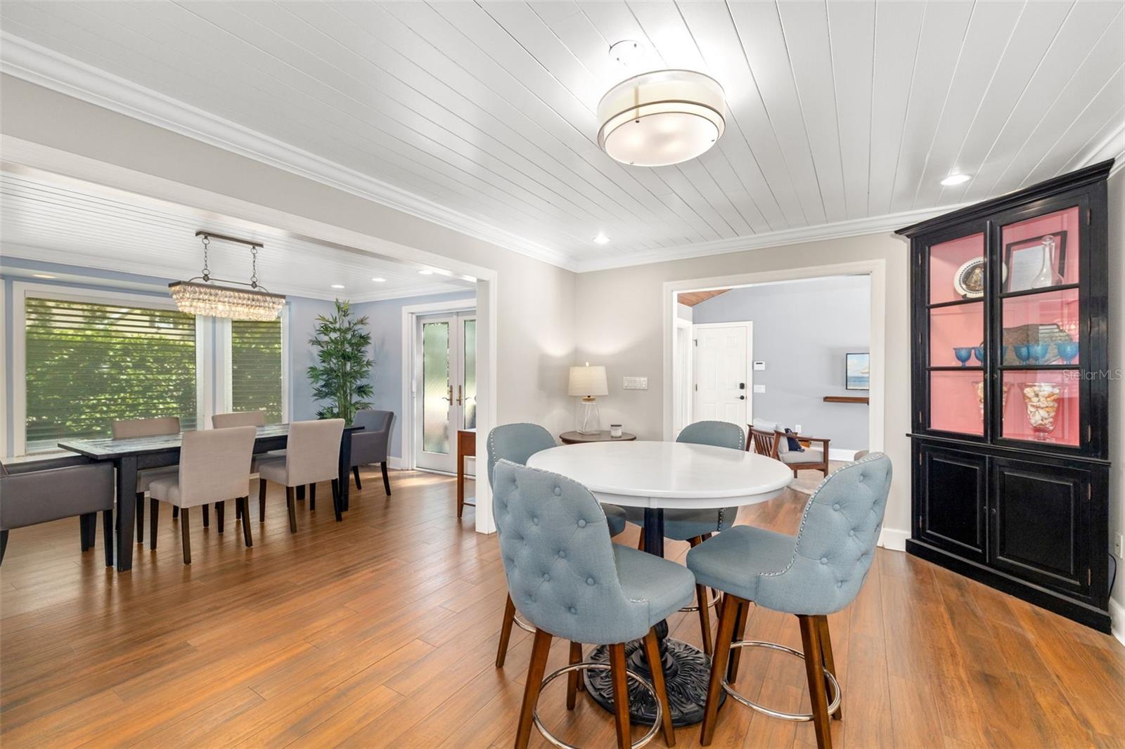 Sarasota, Florida, 34231, United States, 4 Bedrooms Bedrooms, ,4 BathroomsBathrooms,Residential,Active,1999174