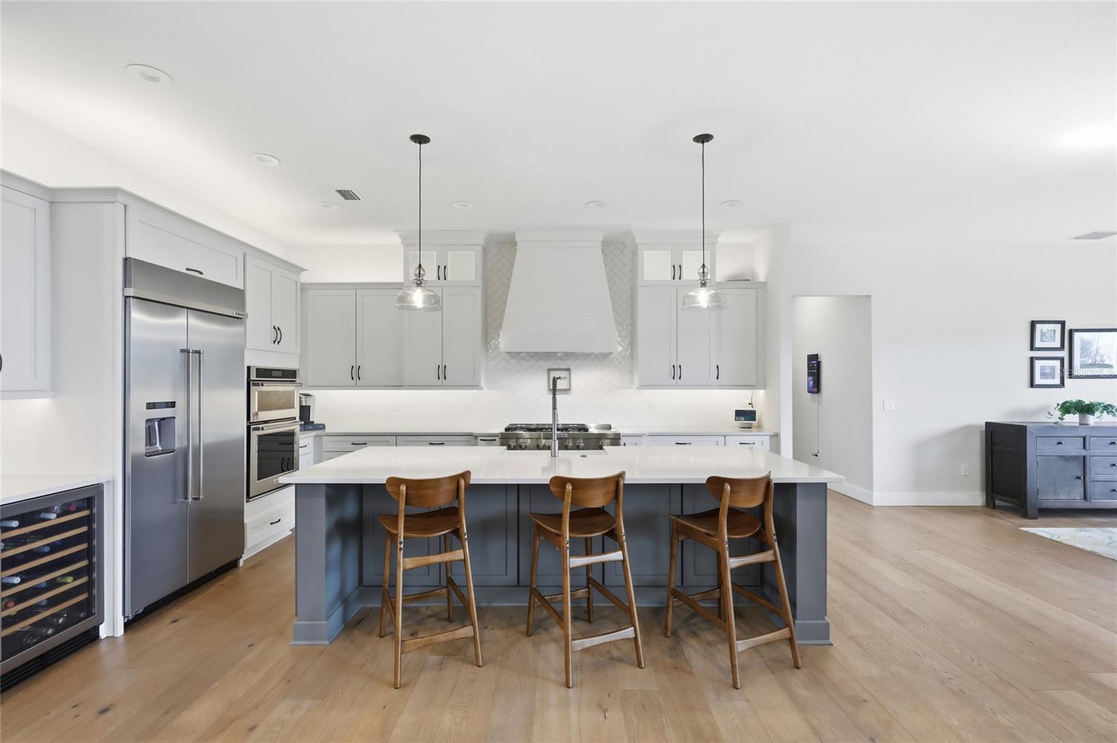 Winter Garden, Florida, 34787, United States, 5 Bedrooms Bedrooms, ,3 BathroomsBathrooms,Residential,Active,2009833