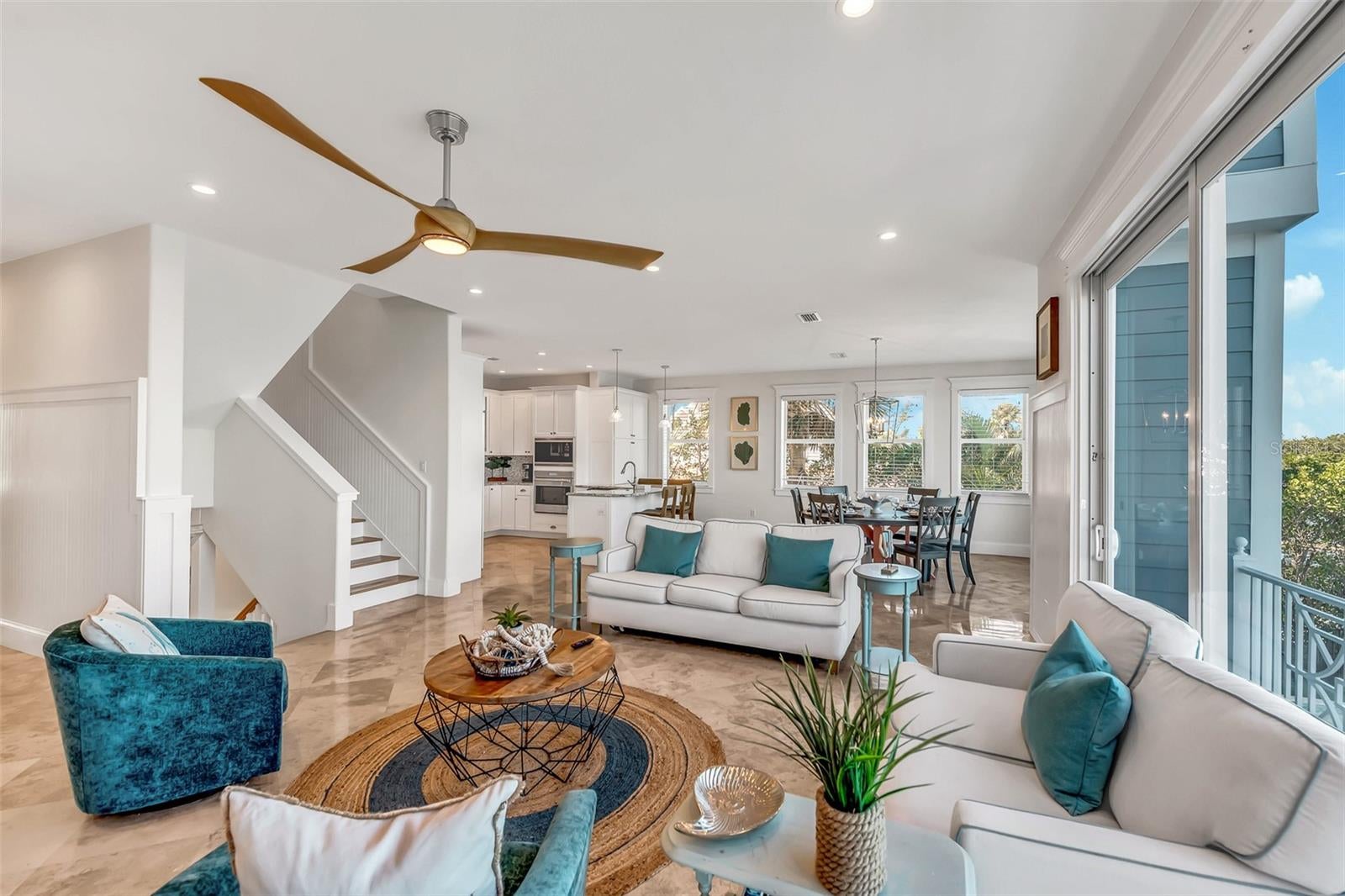 Holmes Beach, Florida, 34217, United States, 5 Bedrooms Bedrooms, ,5 BathroomsBathrooms,Residential,Active,1907959