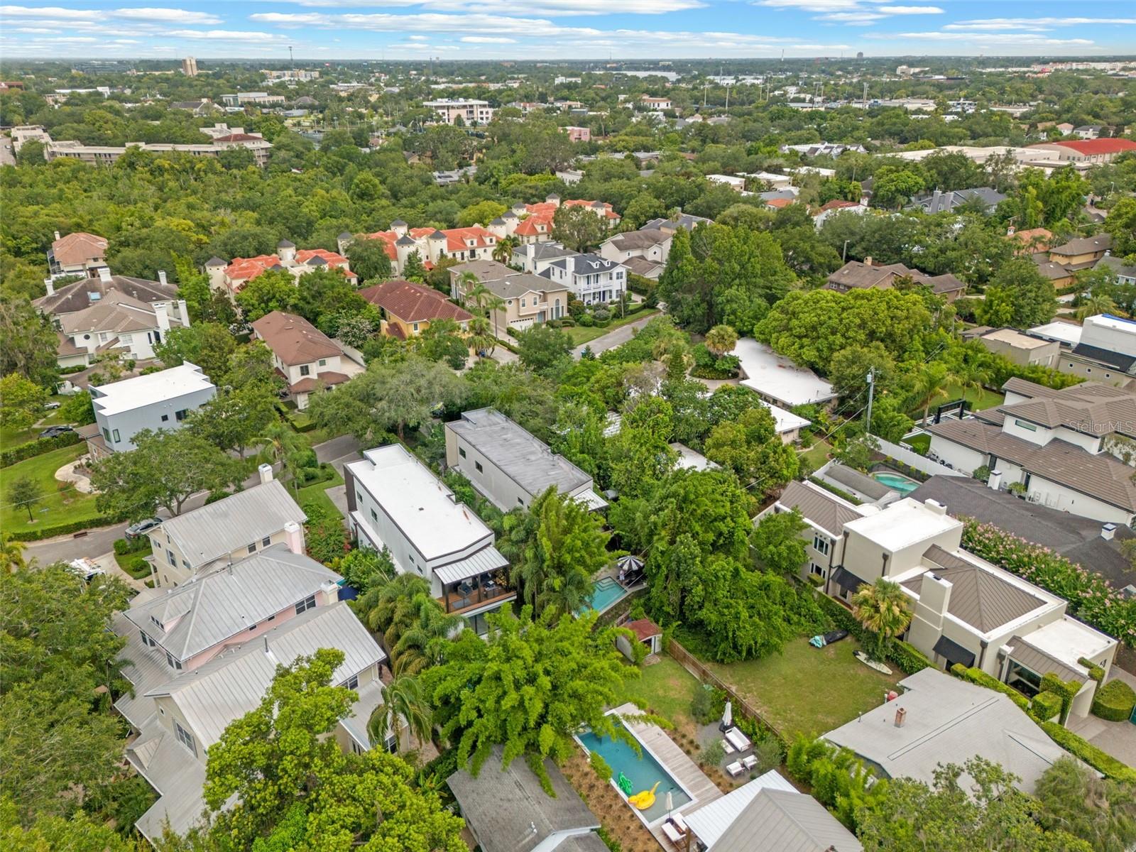 Winter Park, Florida, 32789, United States, 3 Bedrooms Bedrooms, ,4 BathroomsBathrooms,Residential,Active,1884859