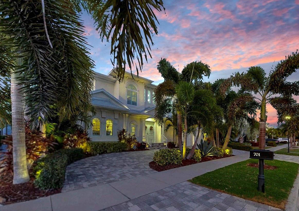 Apollo Beach, Florida, 33572, United States, 3 Bedrooms Bedrooms, ,4 BathroomsBathrooms,Residential,Active,1972155