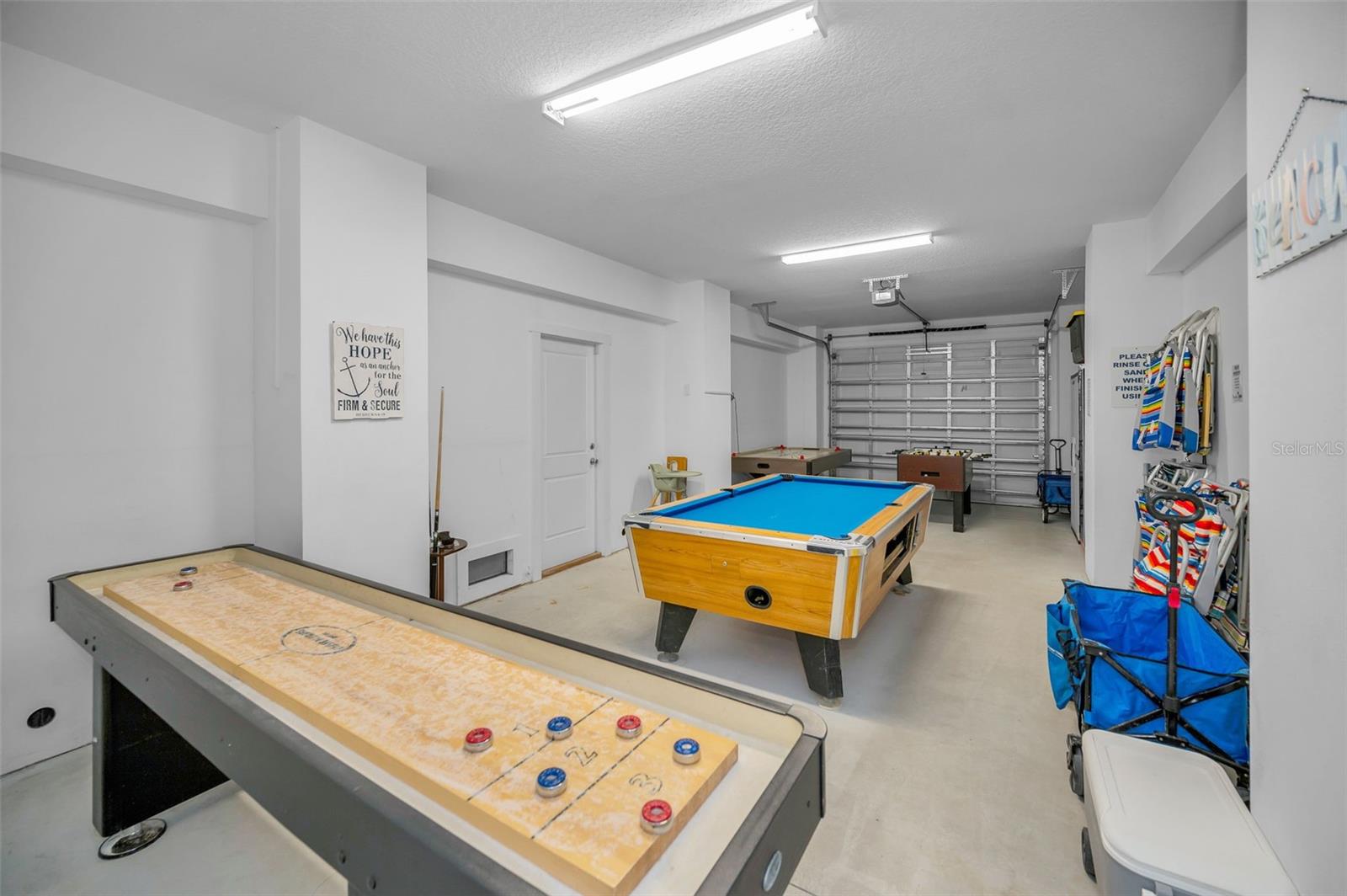 Indian Rocks Beach, Florida, 33785, United States, 4 Bedrooms Bedrooms, ,4 BathroomsBathrooms,Residential,Active,2007261