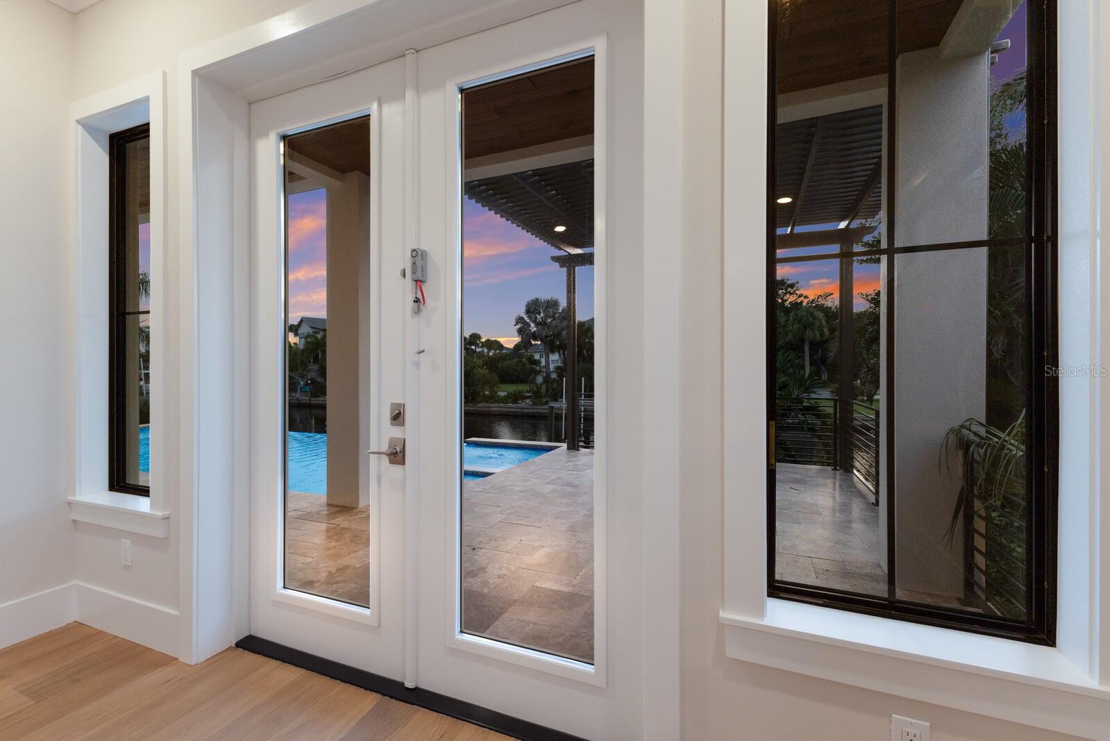 Sarasota, Florida, 34242, United States, 4 Bedrooms Bedrooms, ,6 BathroomsBathrooms,Residential,Active,1941333
