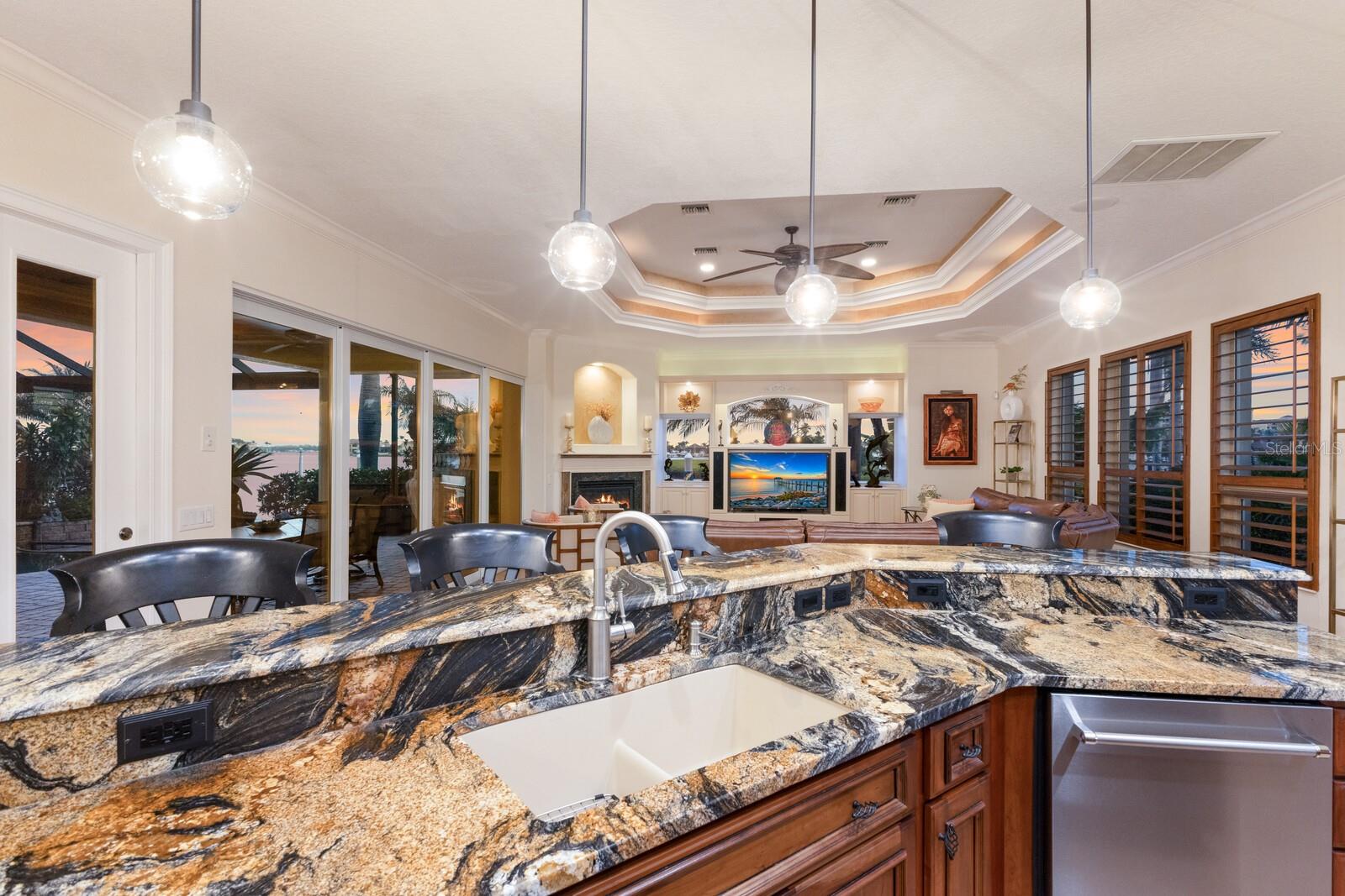 Palmetto, Florida, 34221, United States, 6 Bedrooms Bedrooms, ,6 BathroomsBathrooms,Residential,Active,1973552