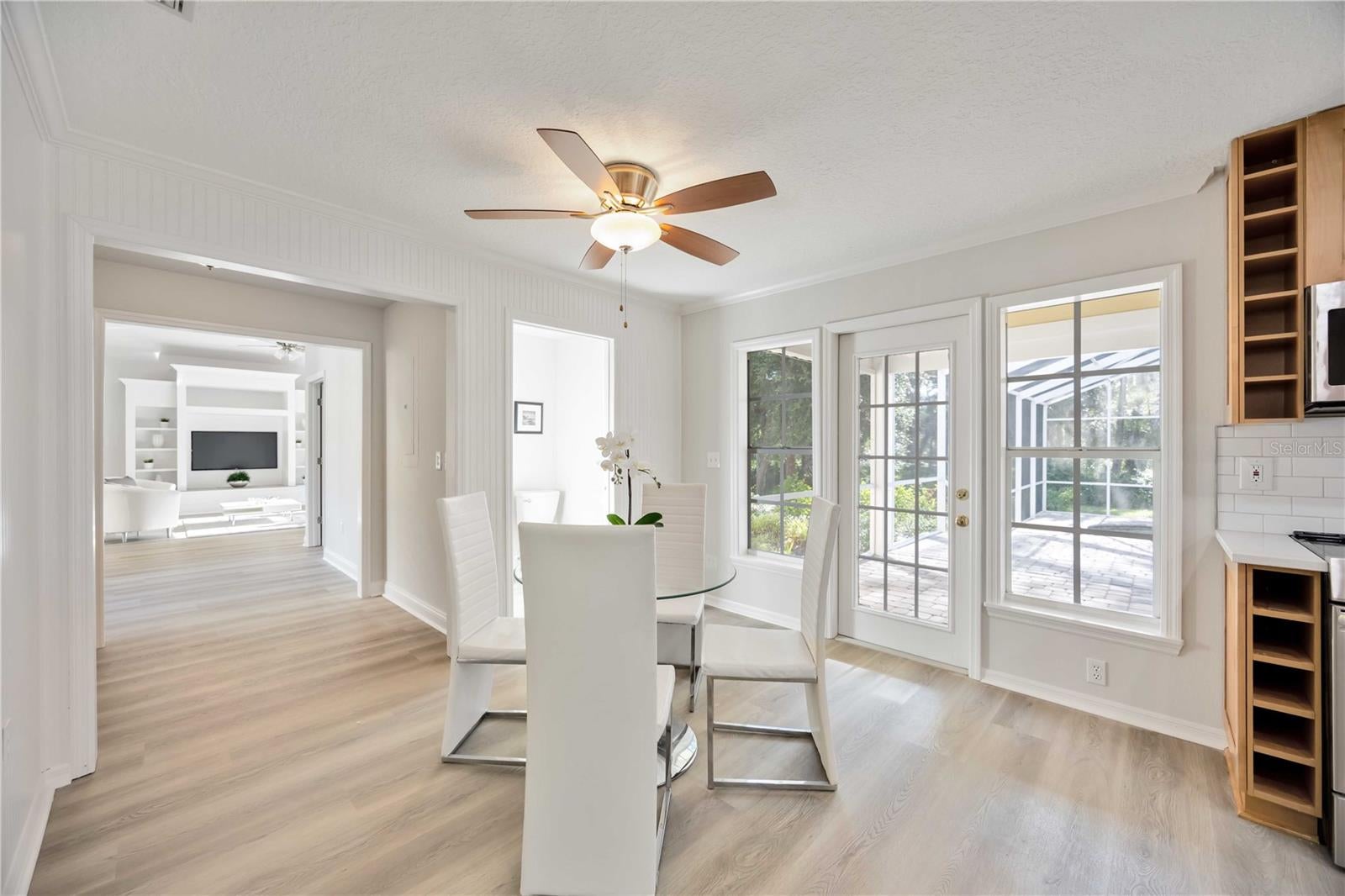 Nokomis, Florida, 34275, United States, 5 Bedrooms Bedrooms, ,5 BathroomsBathrooms,Residential,Active,1905473