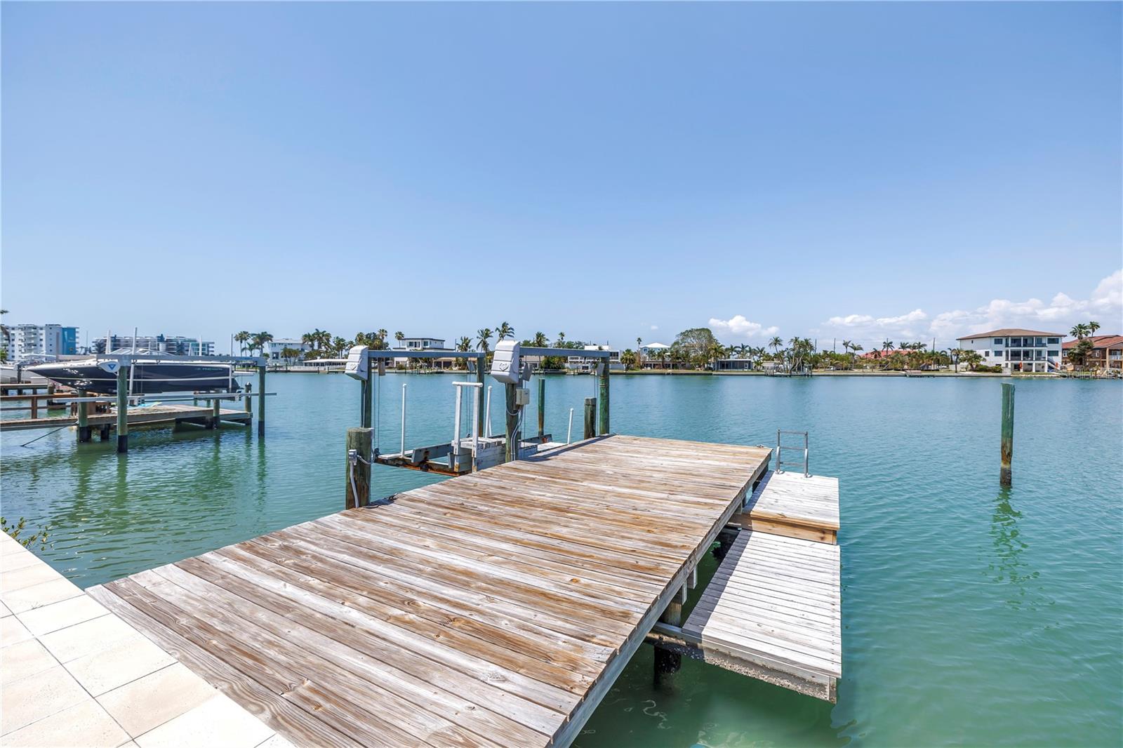 Treasure Island, Florida, 33706, United States, ,4 BathroomsBathrooms,Residential,Active,1808105