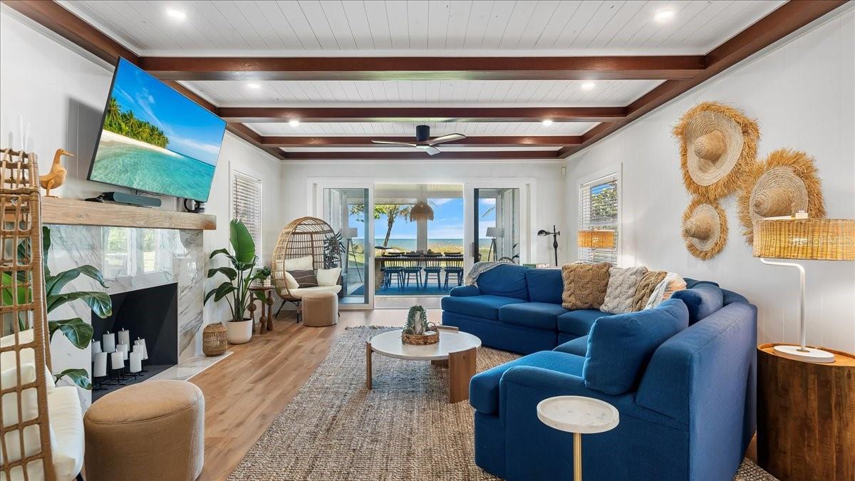 Cocoa Beach, Florida, 32931, United States, 5 Bedrooms Bedrooms, ,4 BathroomsBathrooms,Residential,Active,1880011