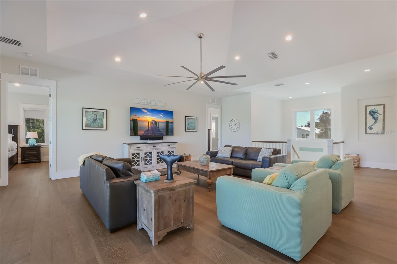 Anna Maria, Florida, 34216, United States, 4 Bedrooms Bedrooms, ,5 BathroomsBathrooms,Residential,Active,2009371