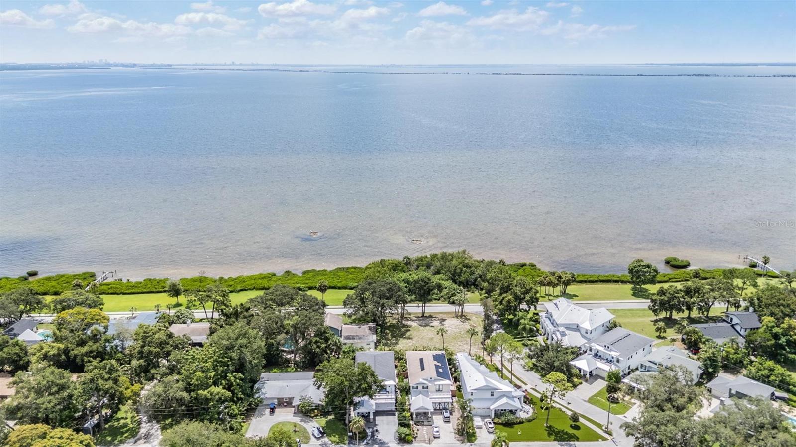 Safety Harbor, Florida, 34695, United States, 4 Bedrooms Bedrooms, ,4 BathroomsBathrooms,Residential,Active,1914810
