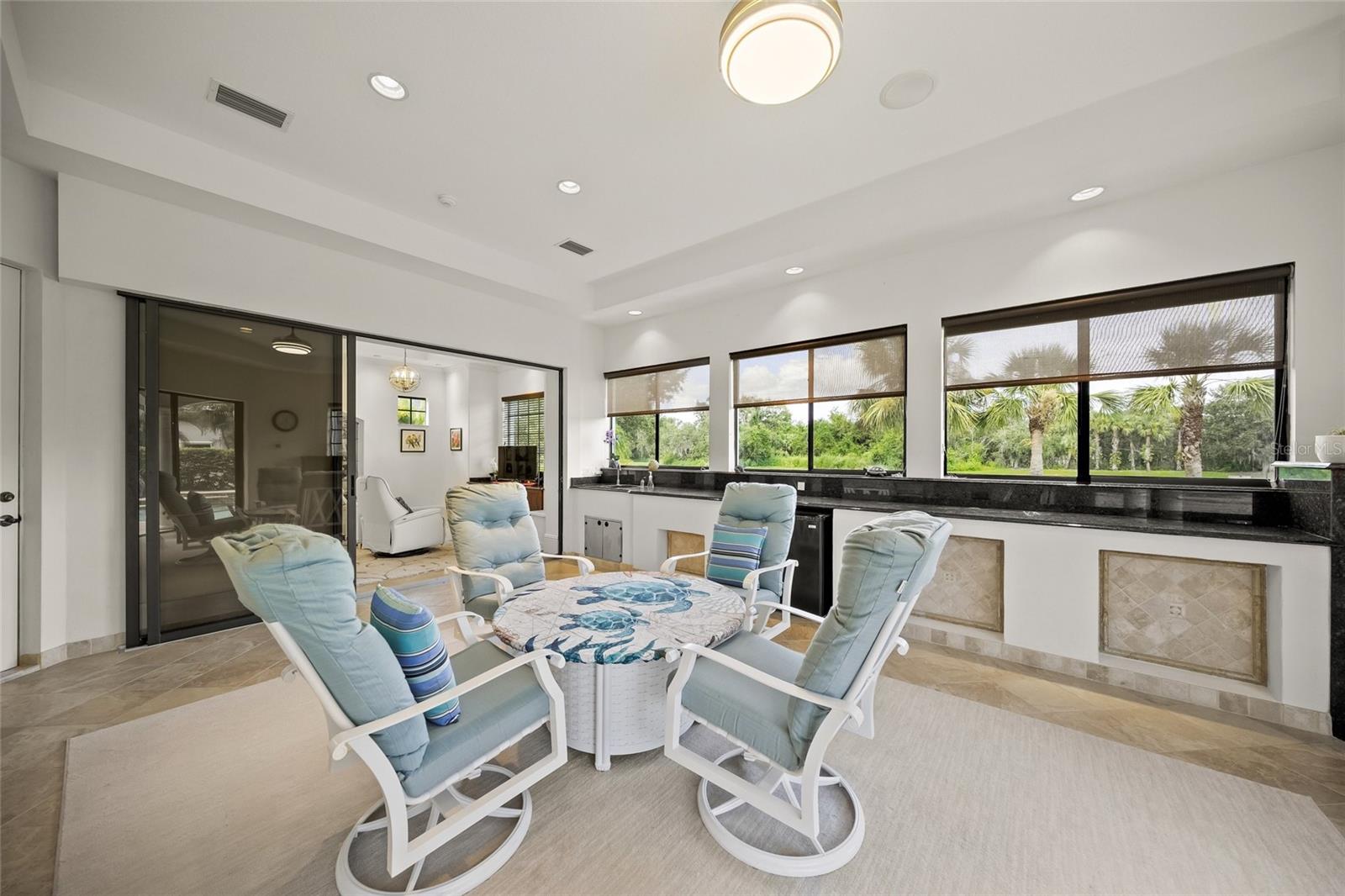 Sarasota, Florida, 34240, United States, 4 Bedrooms Bedrooms, ,5 BathroomsBathrooms,Residential,Active,1898192